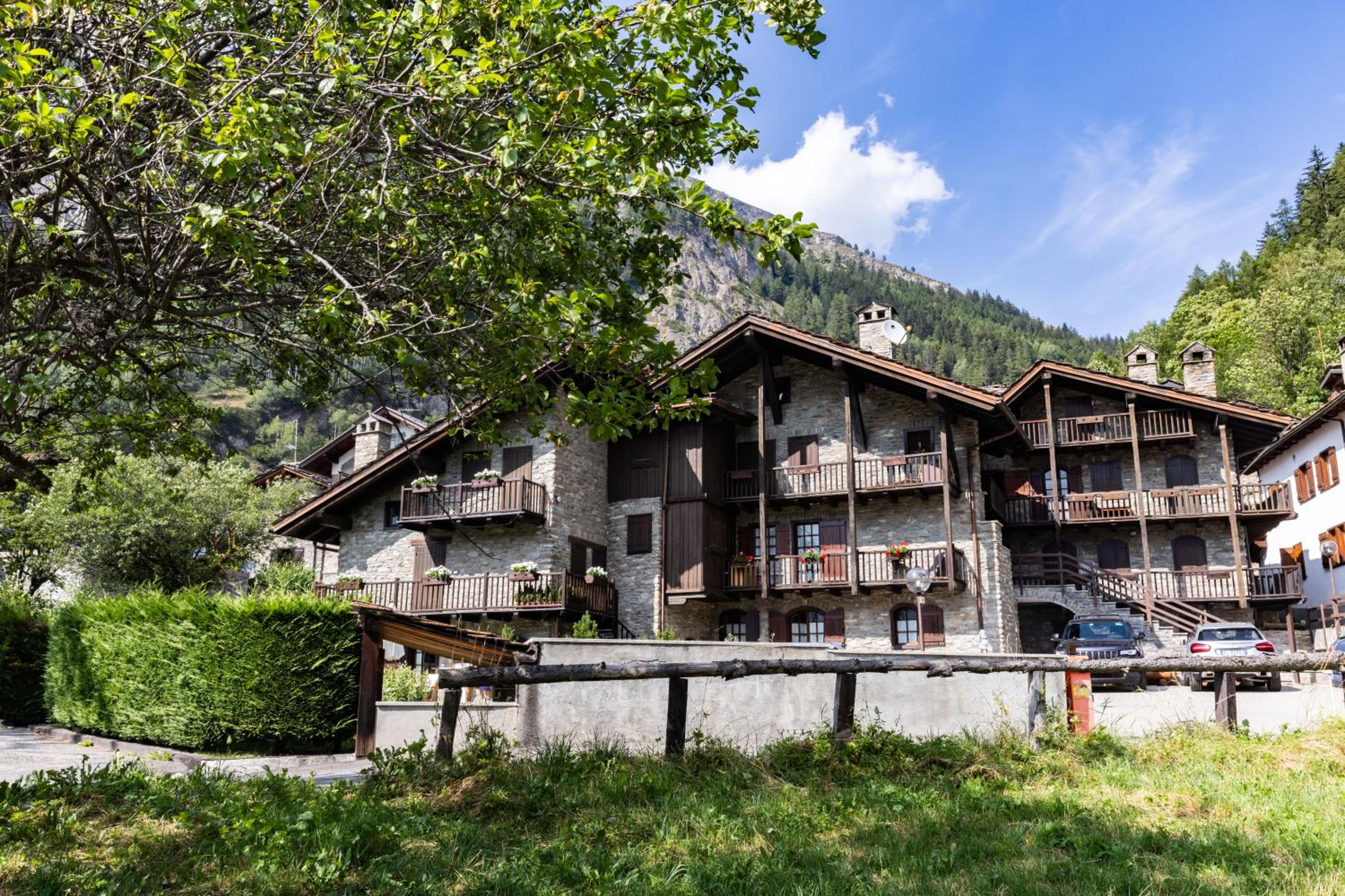 tHE Mountain View Lodge - Courmayeur view 4