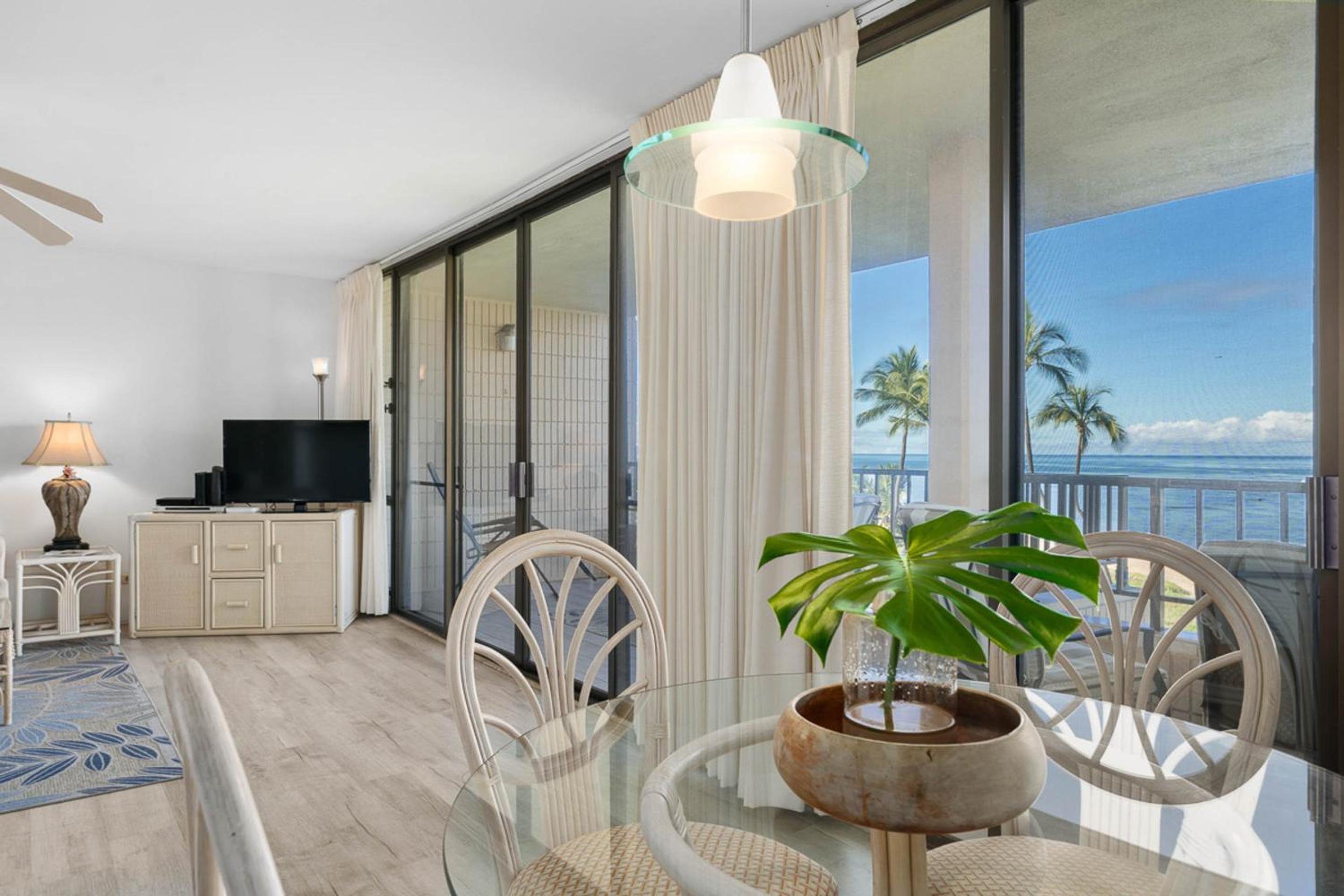 Koa Lagoon 506 view 3