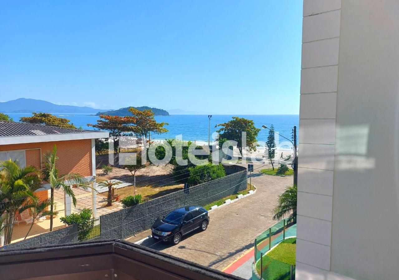 C178 Belíssimo apto com uma incrível vista para o mar!