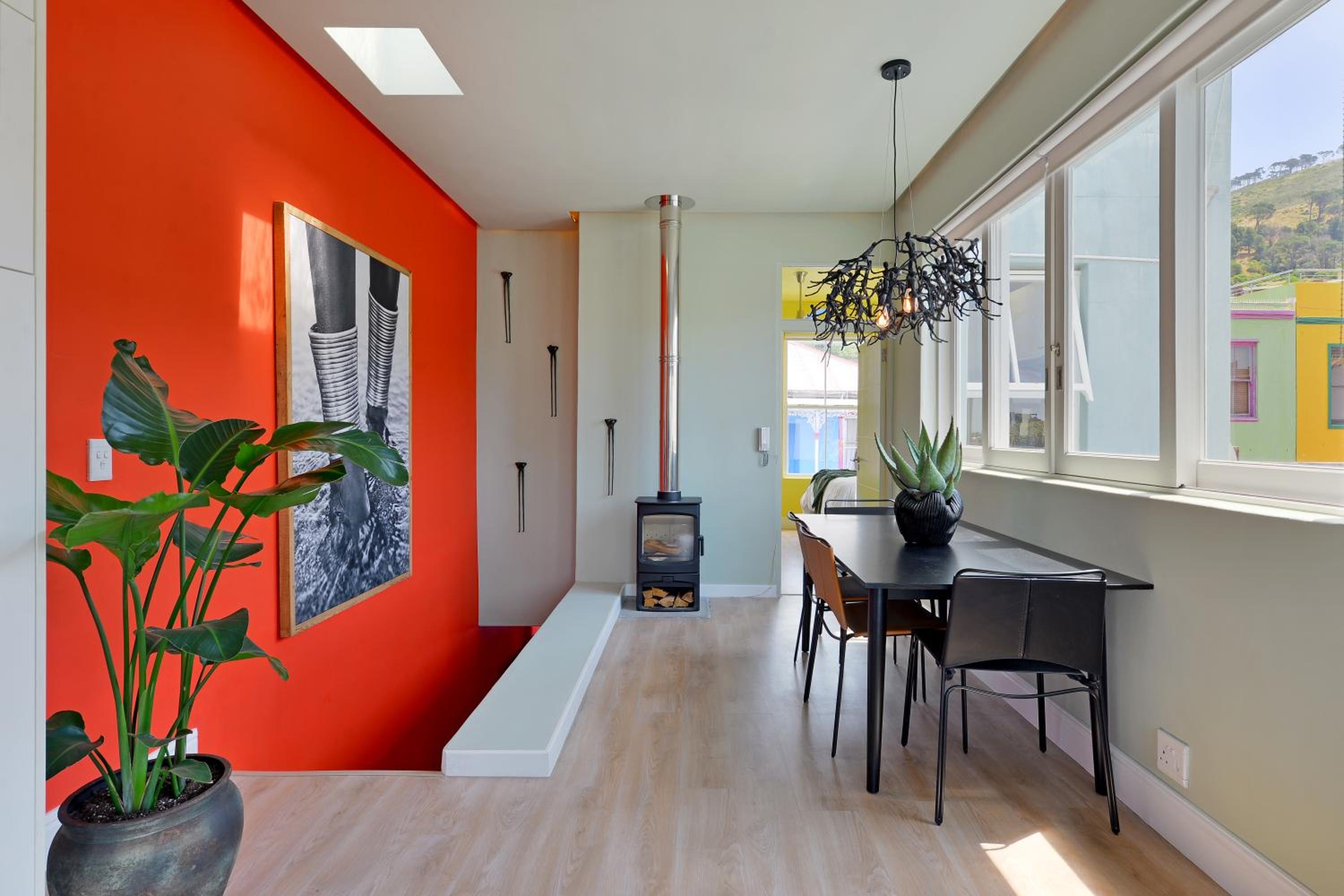 Bo-Kaap Elegance Historic Luxury & Mountain Views view 3