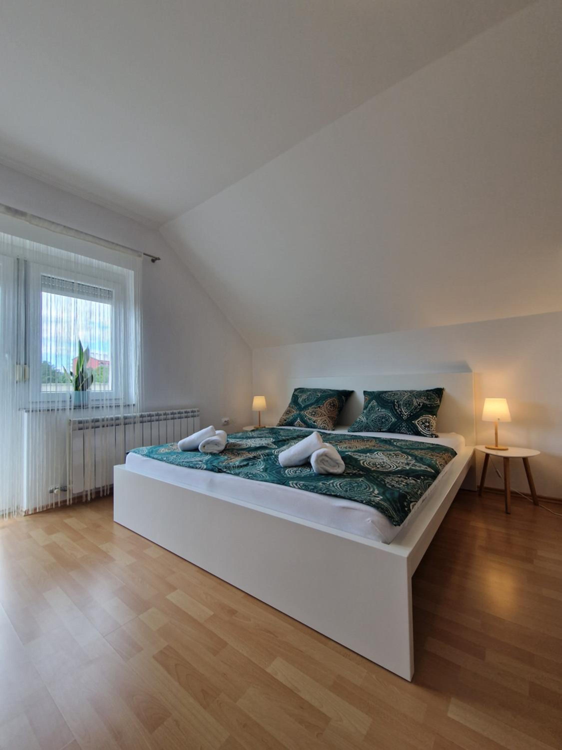 Green House Apartment