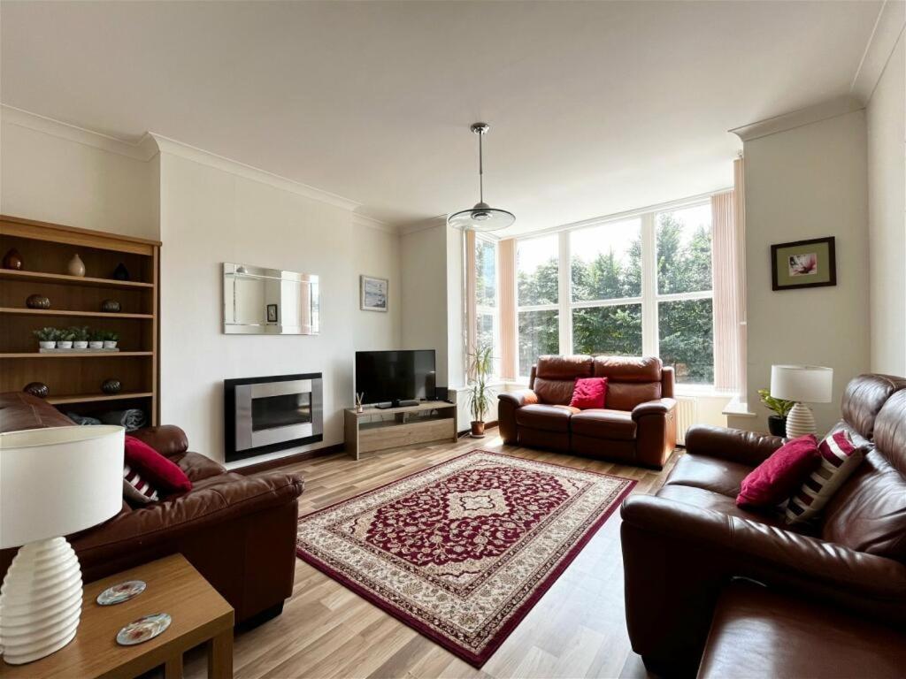 High Gables Apartment 2 view 3
