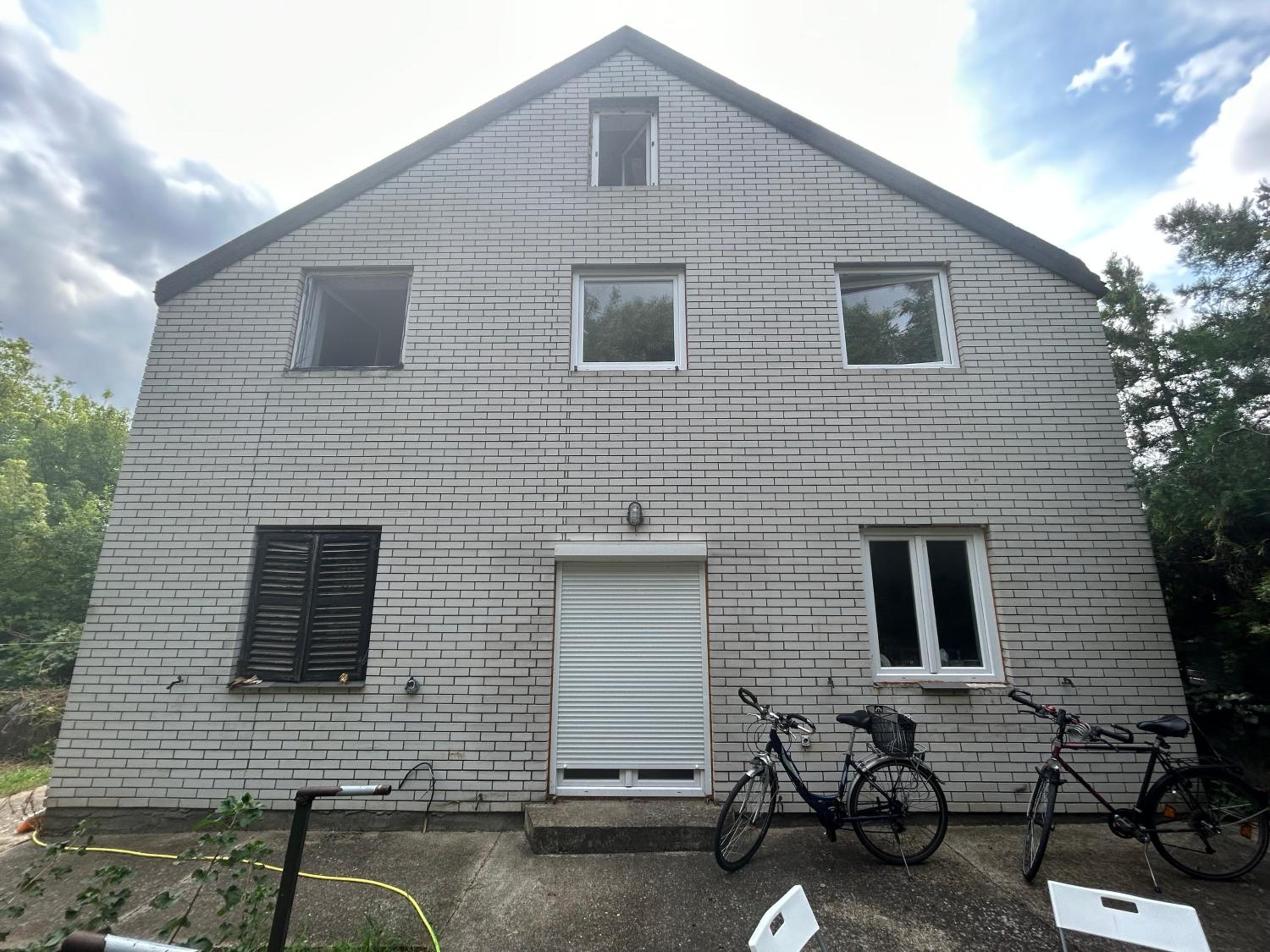 Photo 11
