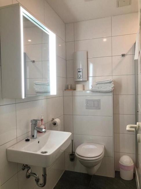 Motel de Winter - Motel - Apartmenthaus - Monteurzimmer