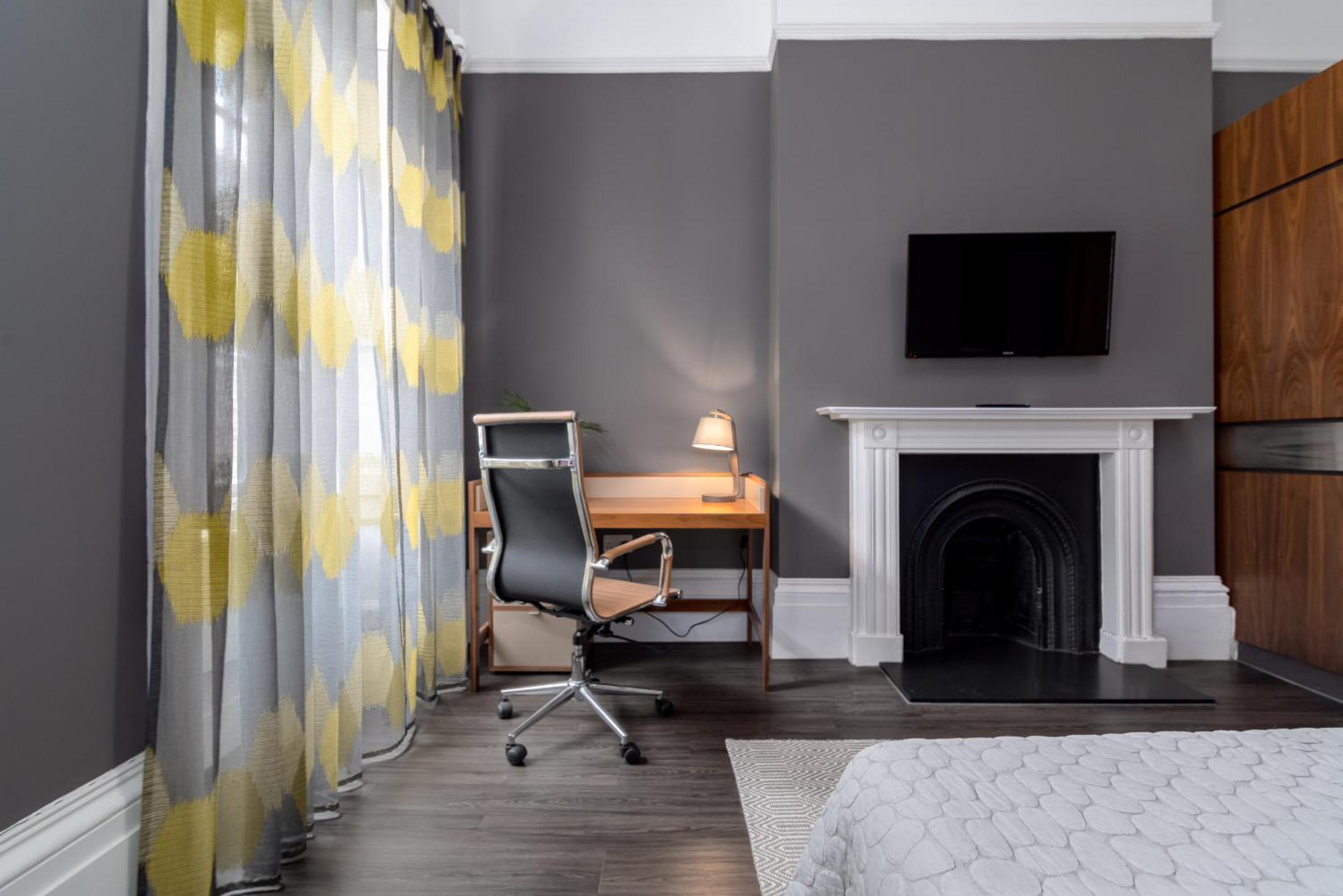 Charlotte Rise - Urban Apartments
