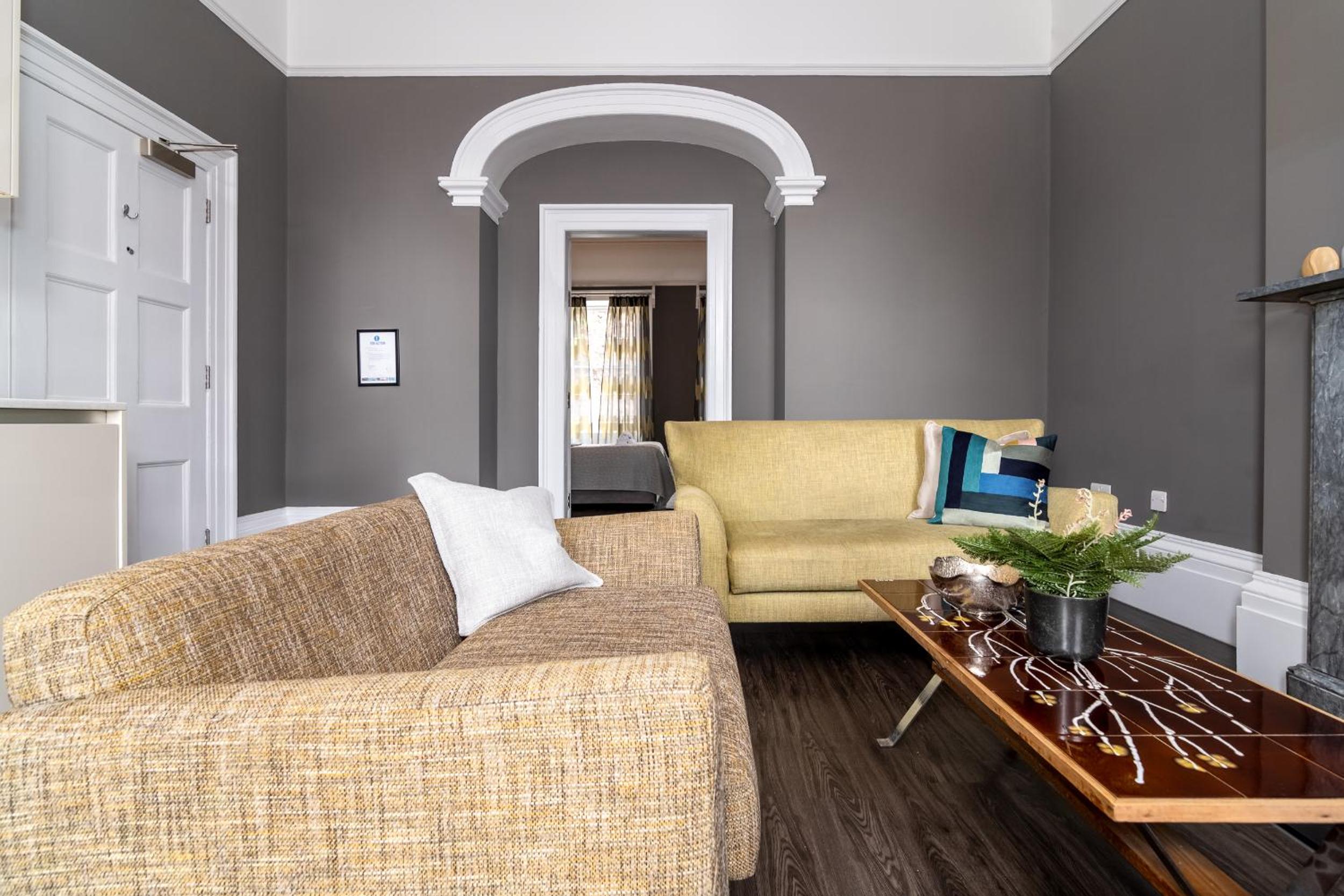 Charlotte Rise - Urban Apartments
