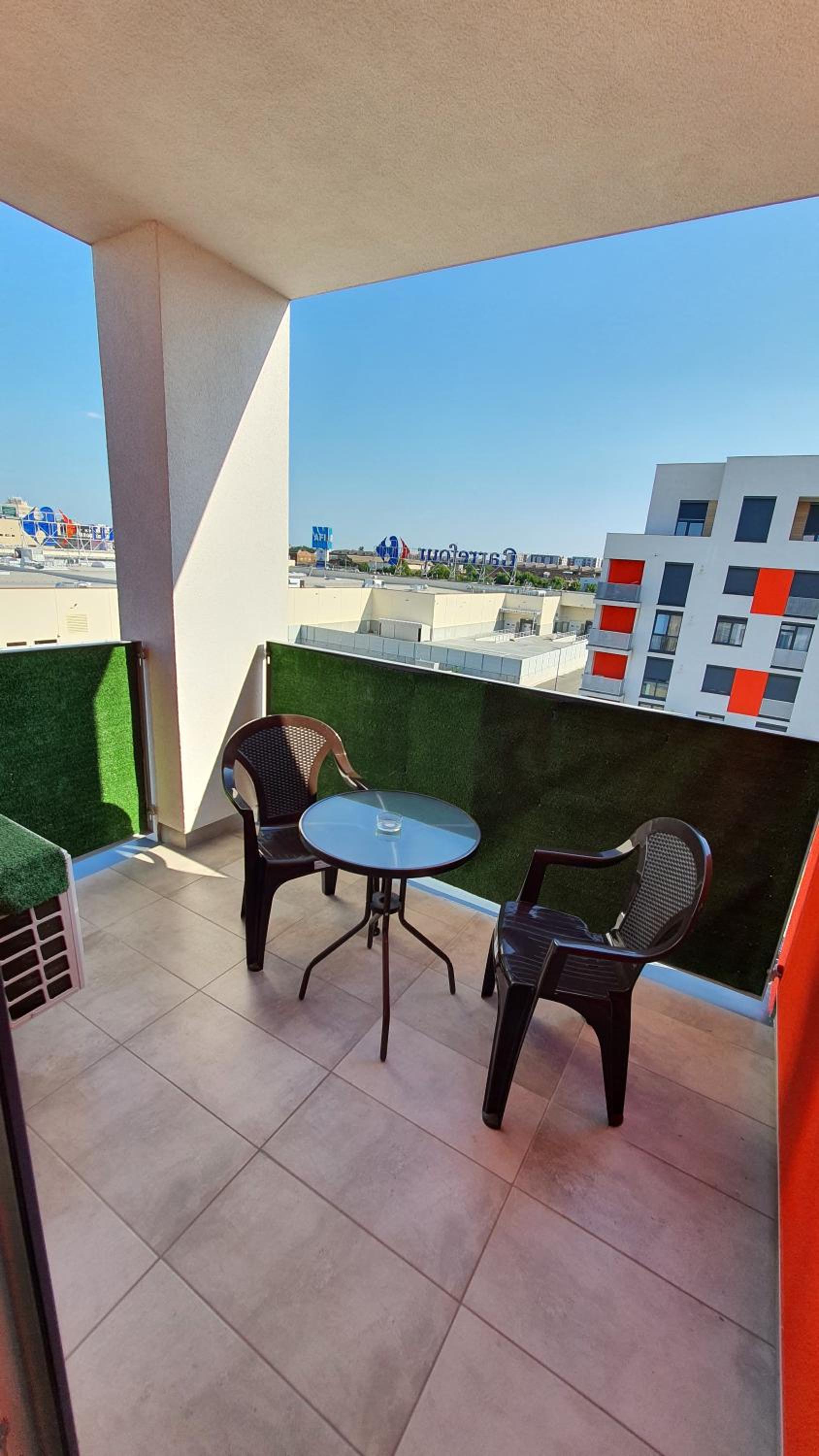 2023 ChrysFlatty4 City View Condo Ared-Atrium Mall view 3