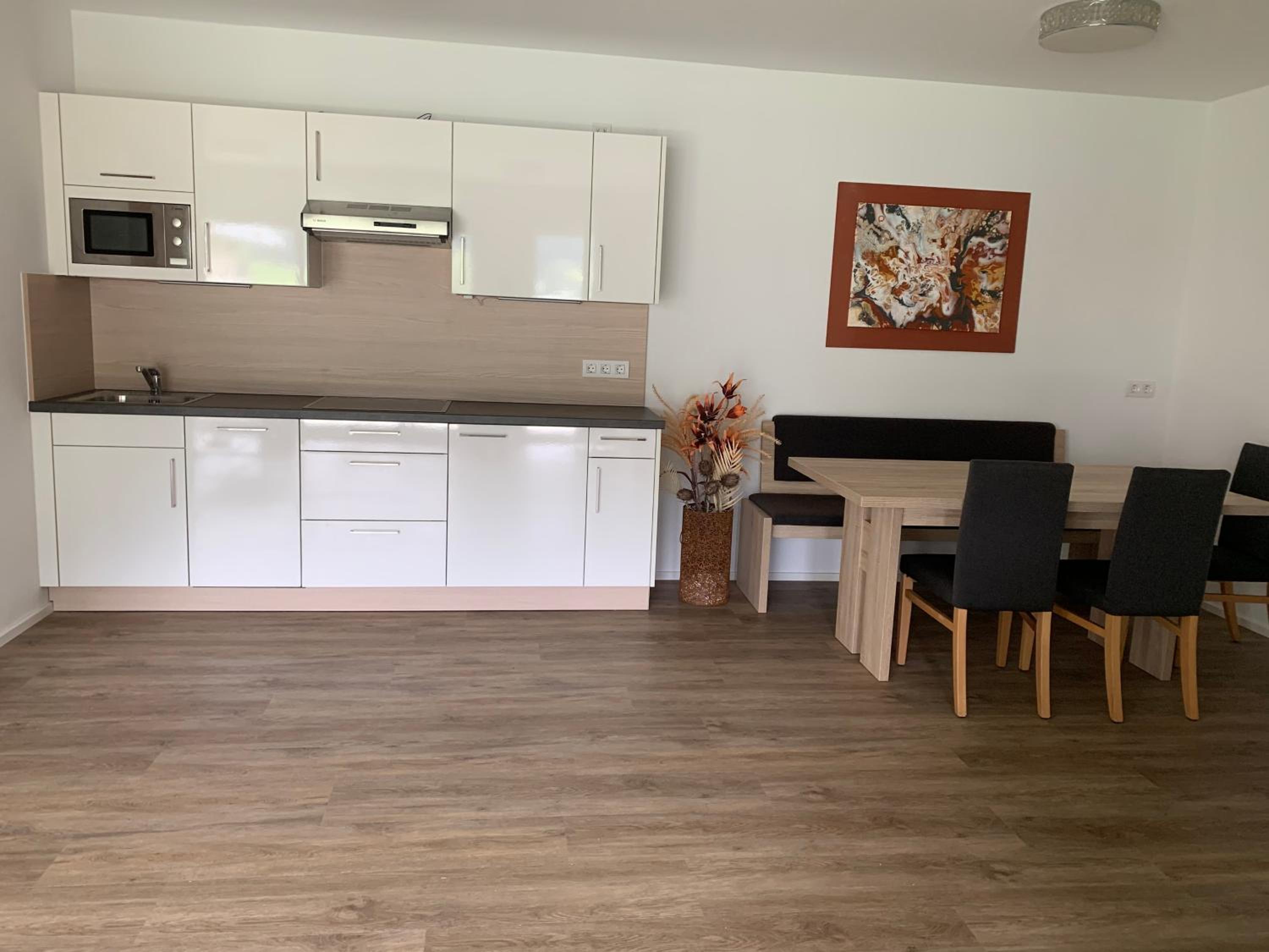 Ferienwohnung Siri Zentrum mit Garten