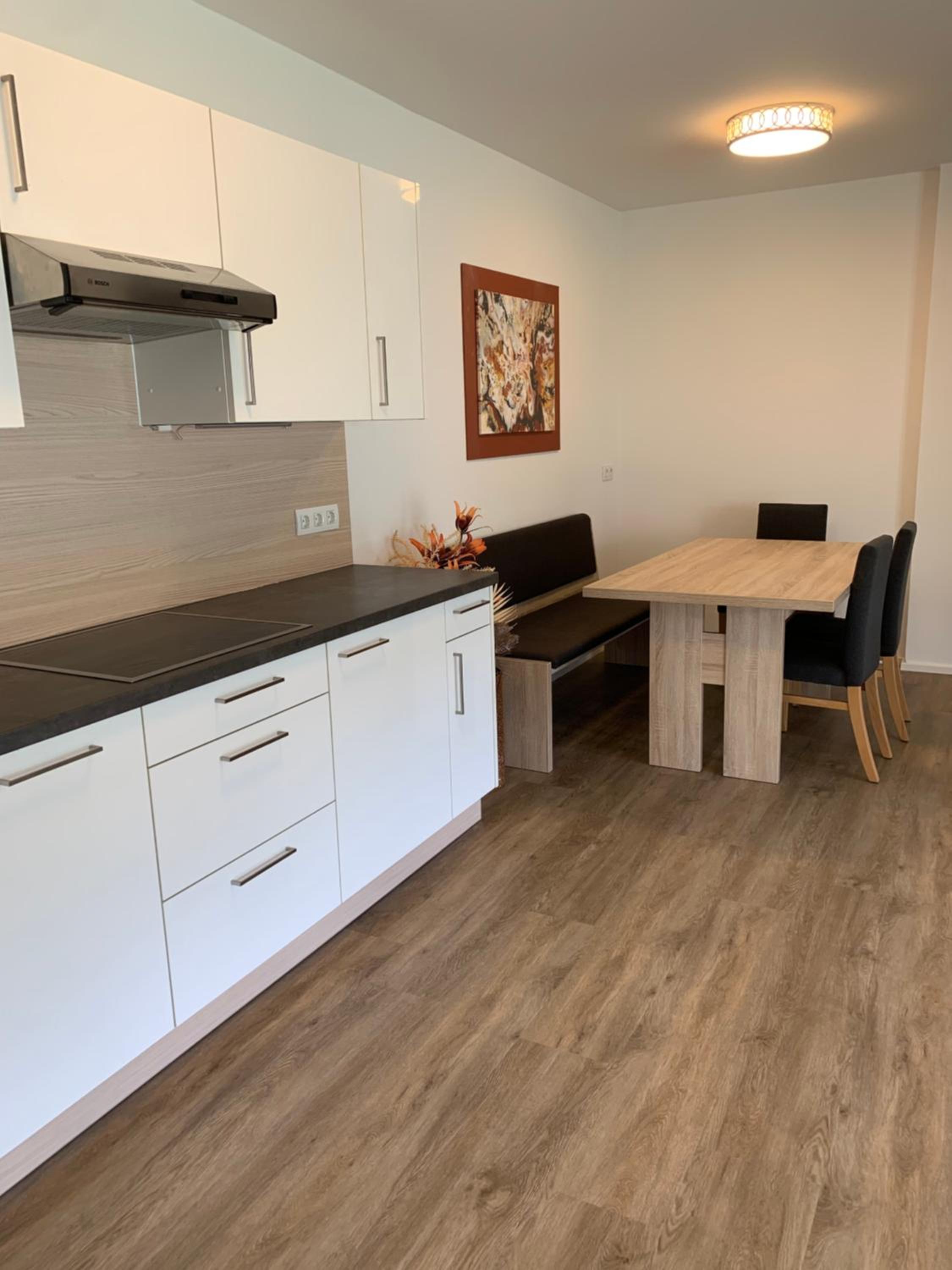 Ferienwohnung Siri Zentrum mit Garten