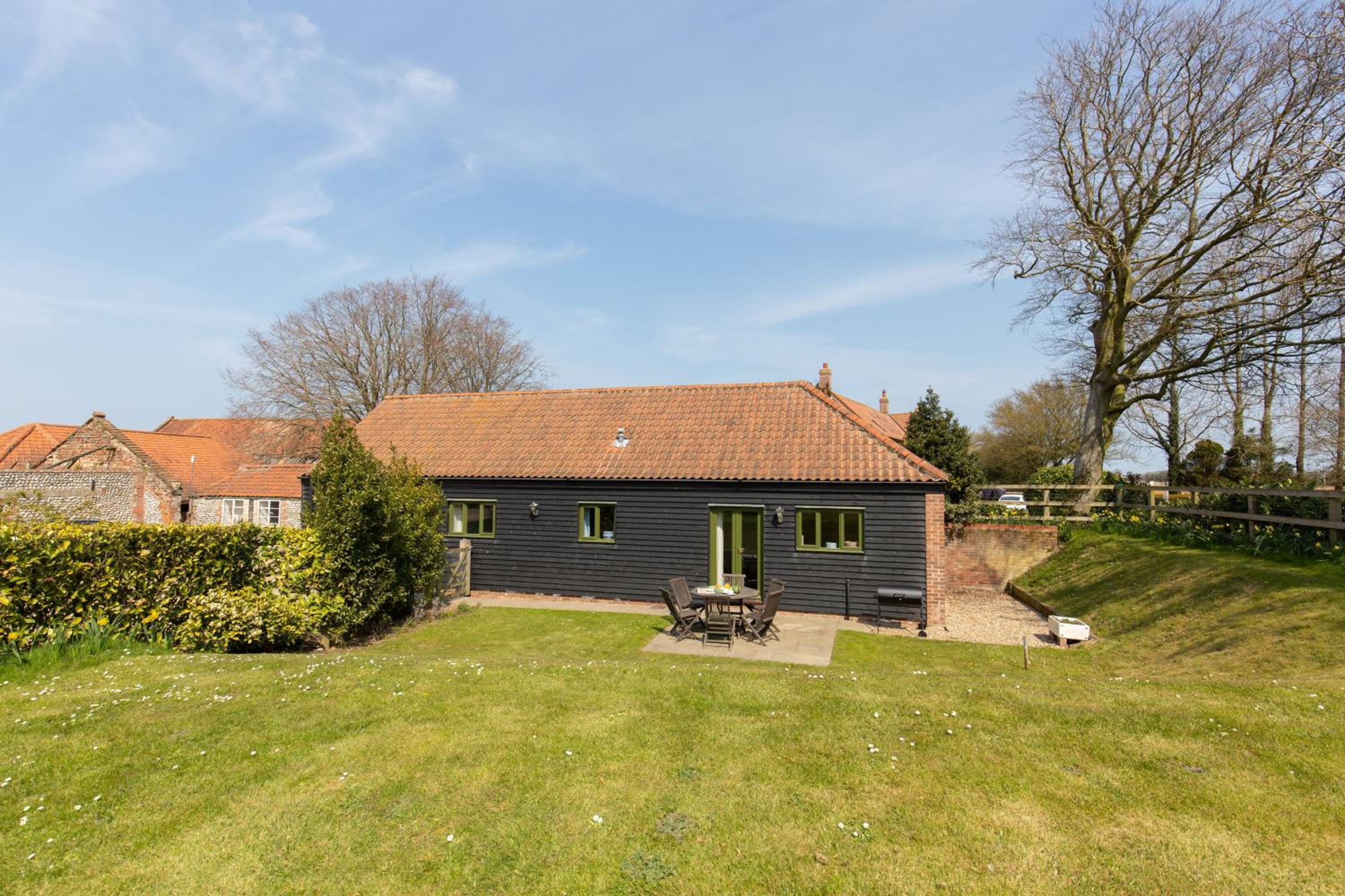 Wash House, Rookery Farm view 2