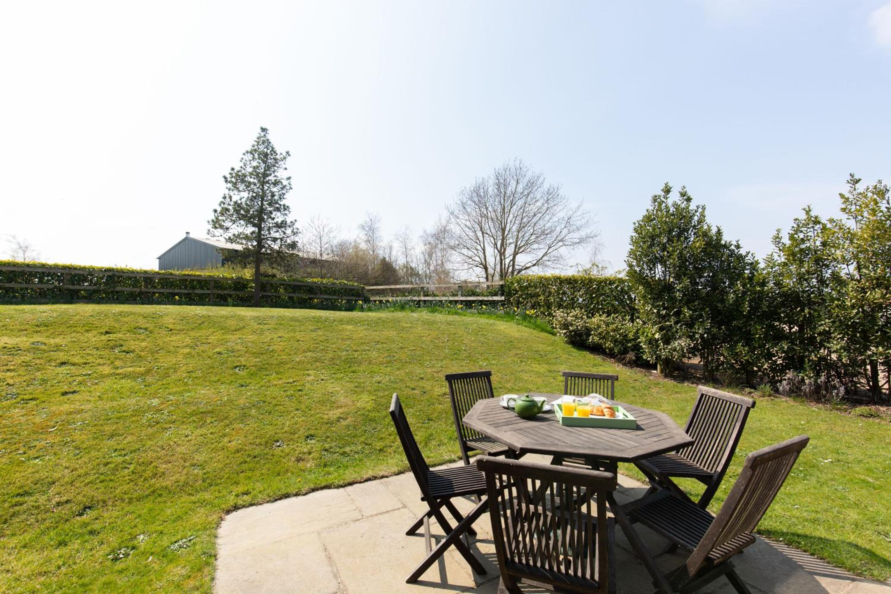 Wash House, Rookery Farm view 5
