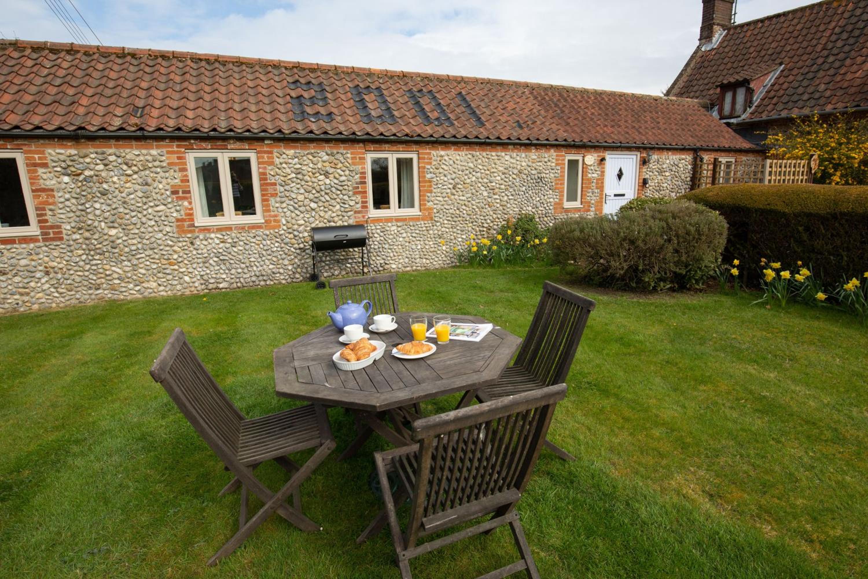 Bolt Hole view 3