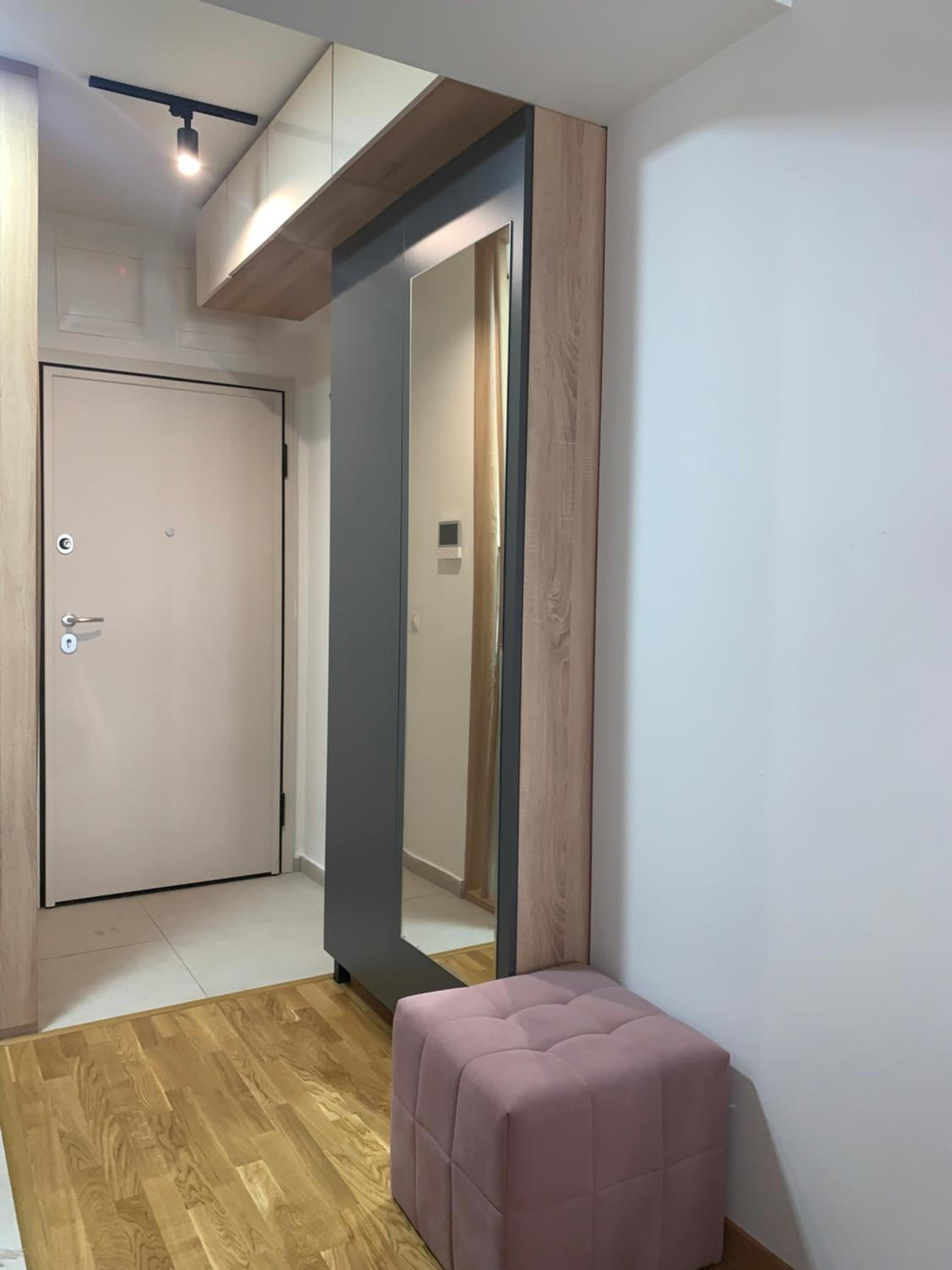 PINK Modern Apartment