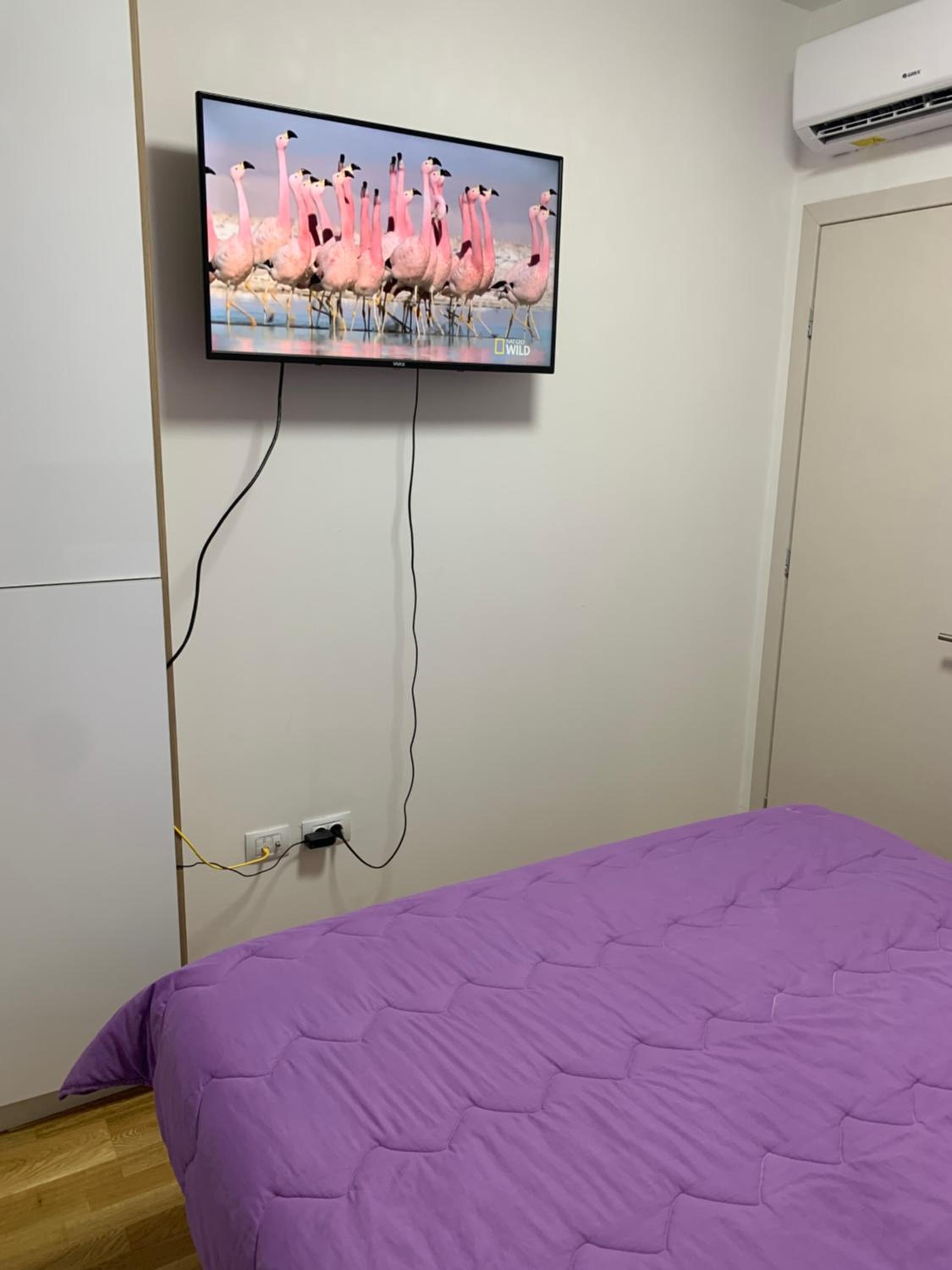 PINK Modern Apartment