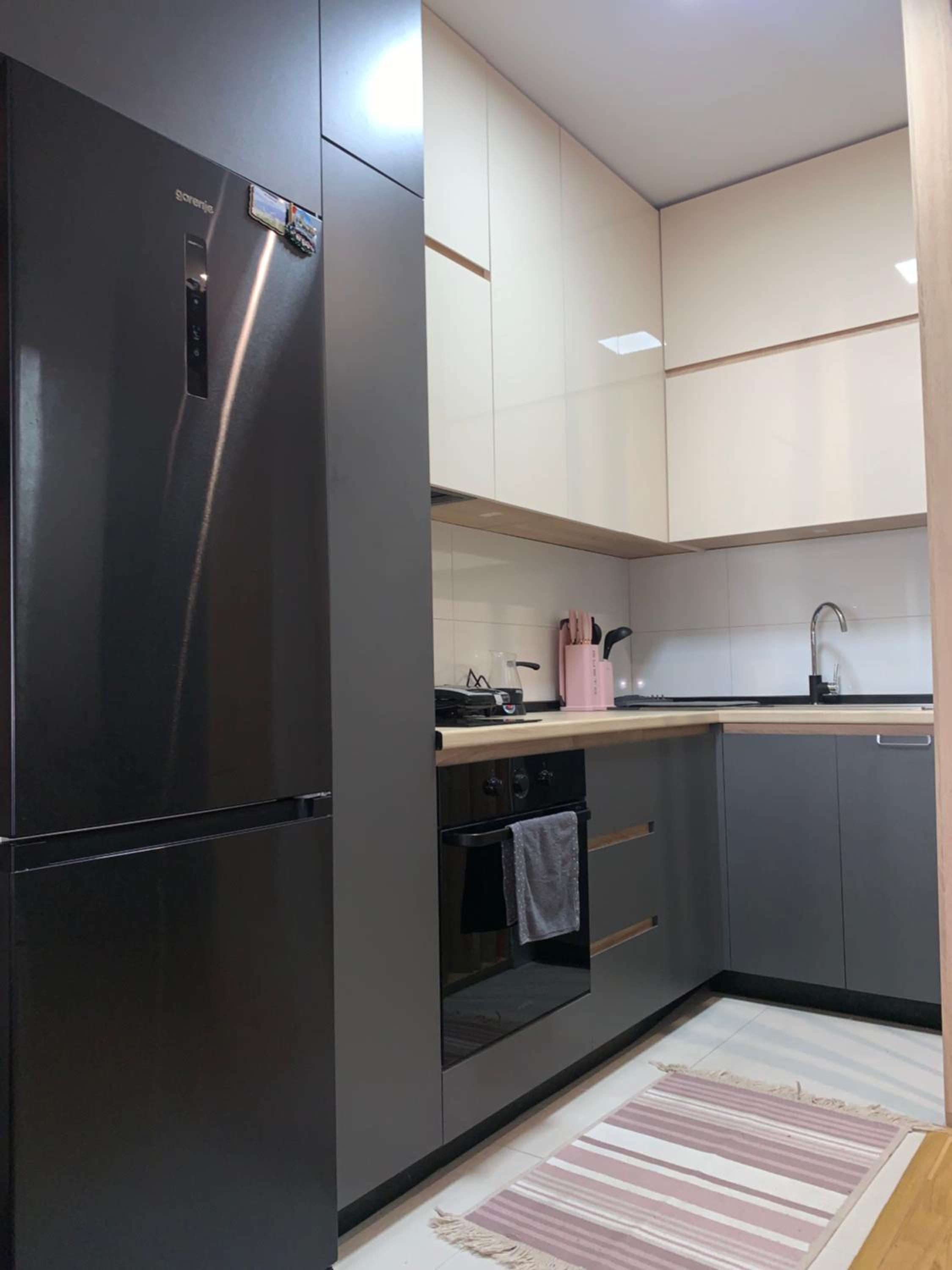 PINK Modern Apartment