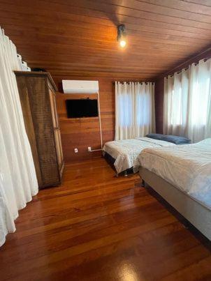 Casa do Lago Pinhal