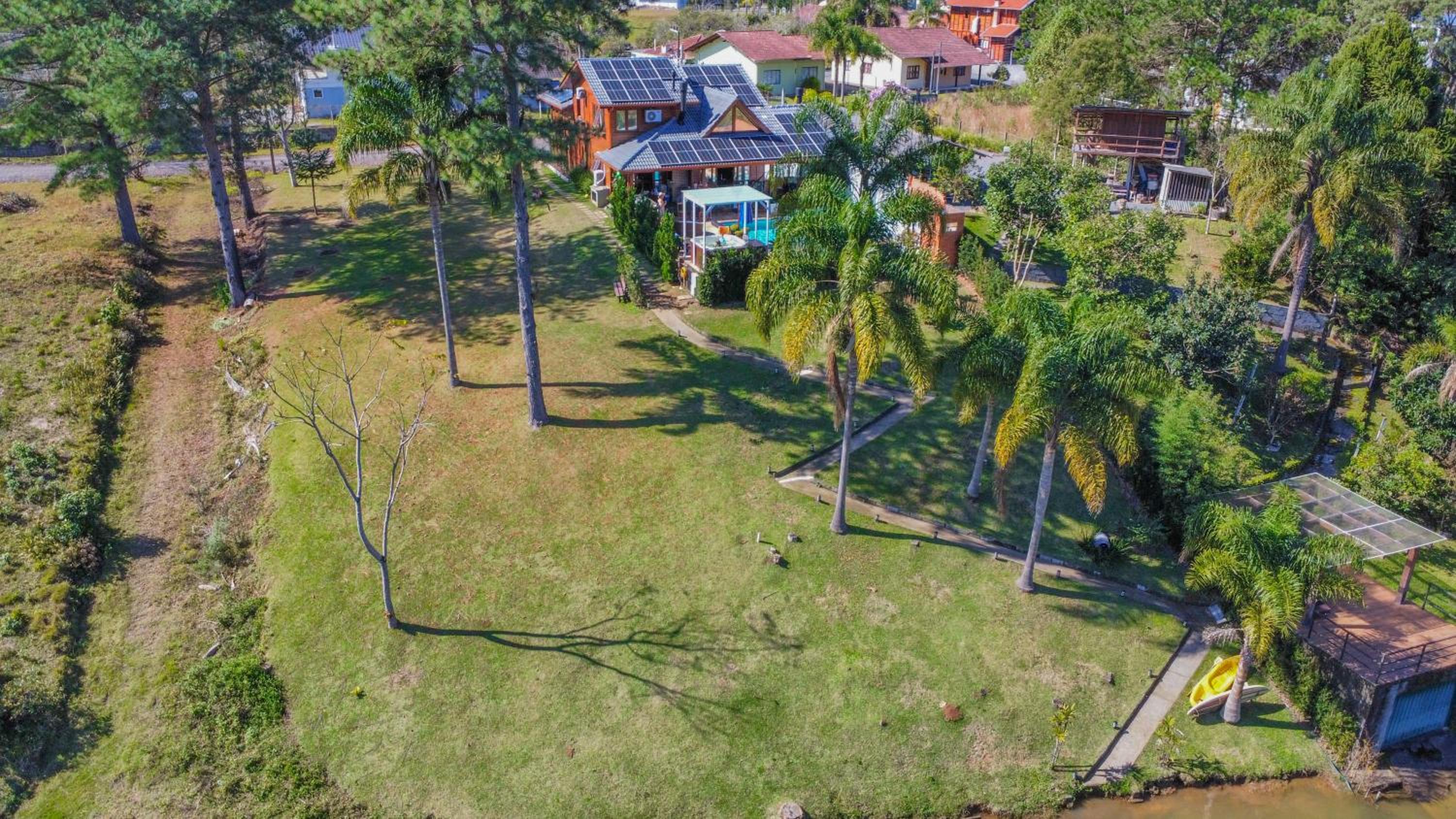 Casa do Lago Pinhal