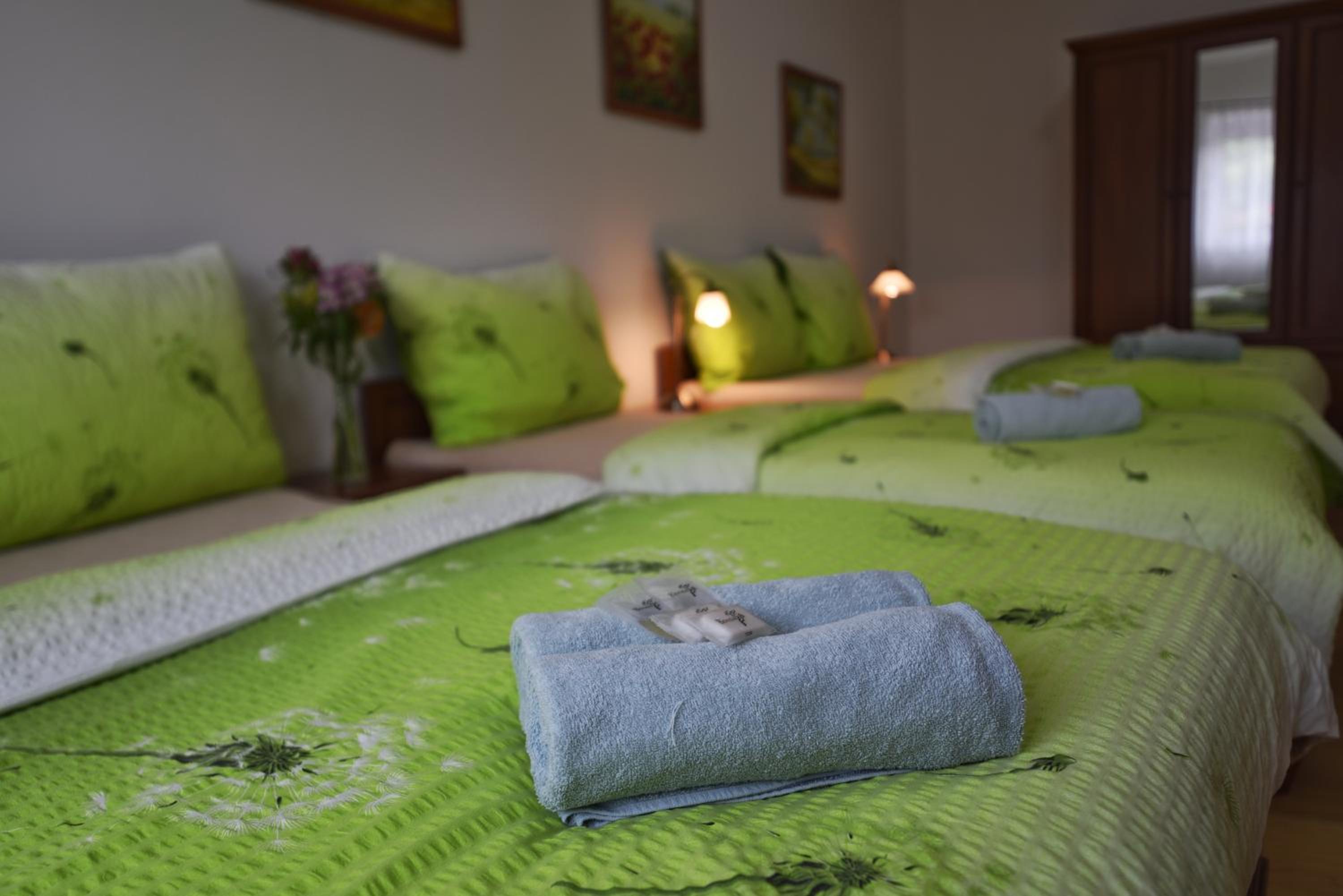 Photo 38