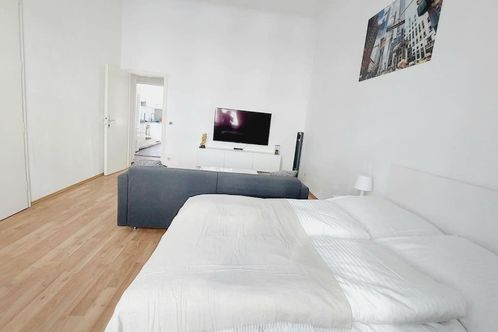 CheckInVienna 2 Bedrom Central Apartment
