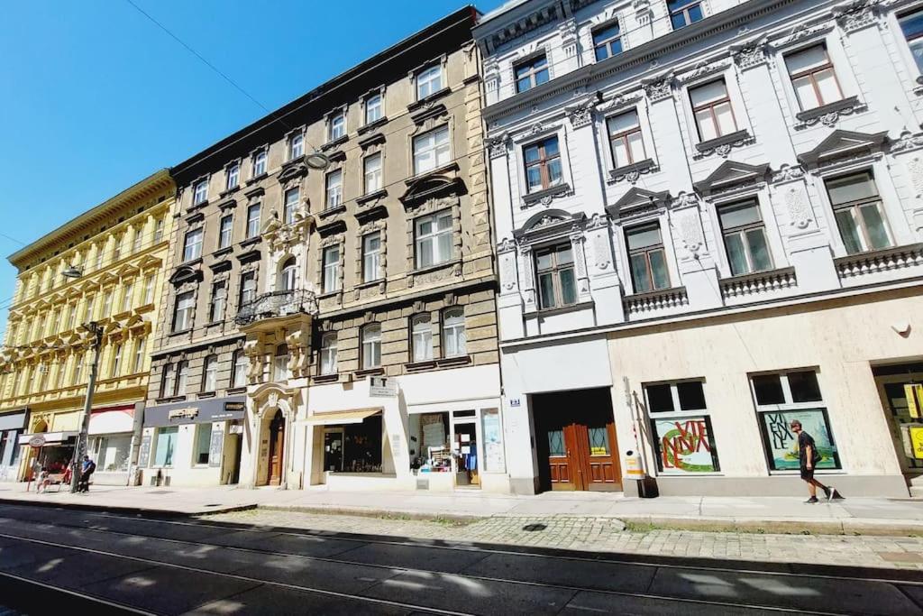 CheckInVienna 2 Bedrom Central Apartment