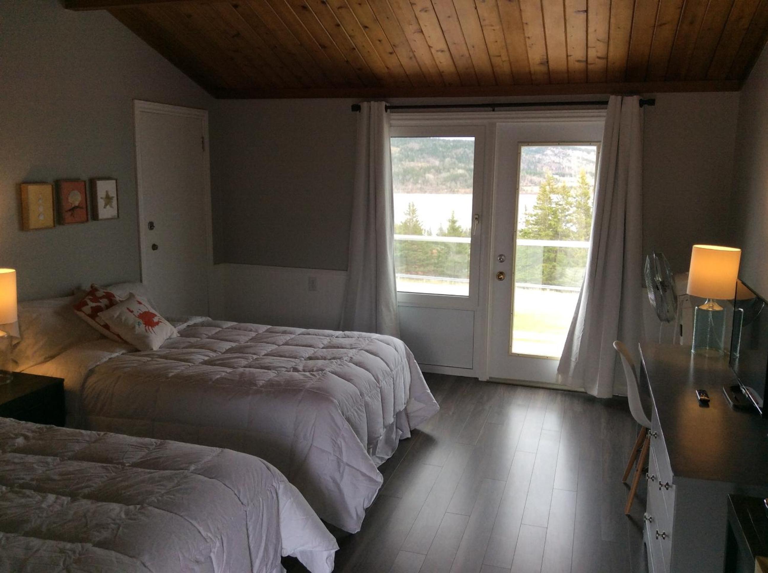 The Iona Heights Inn