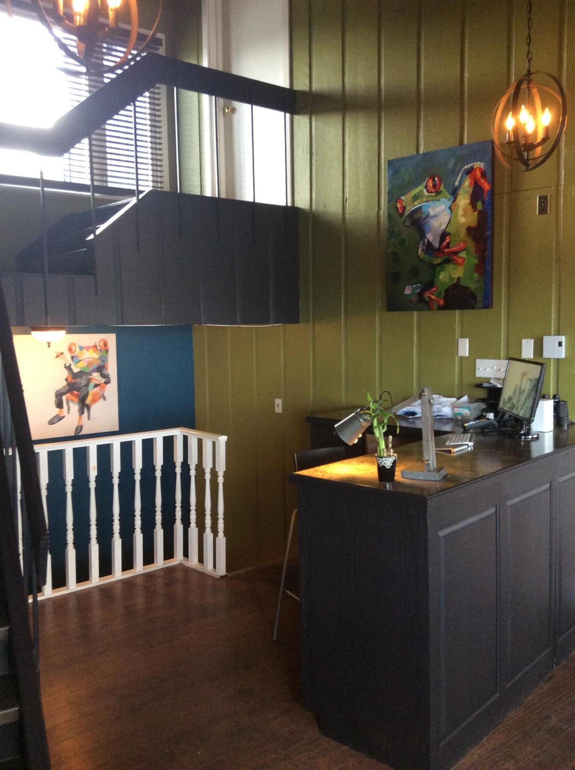 The Iona Heights Inn