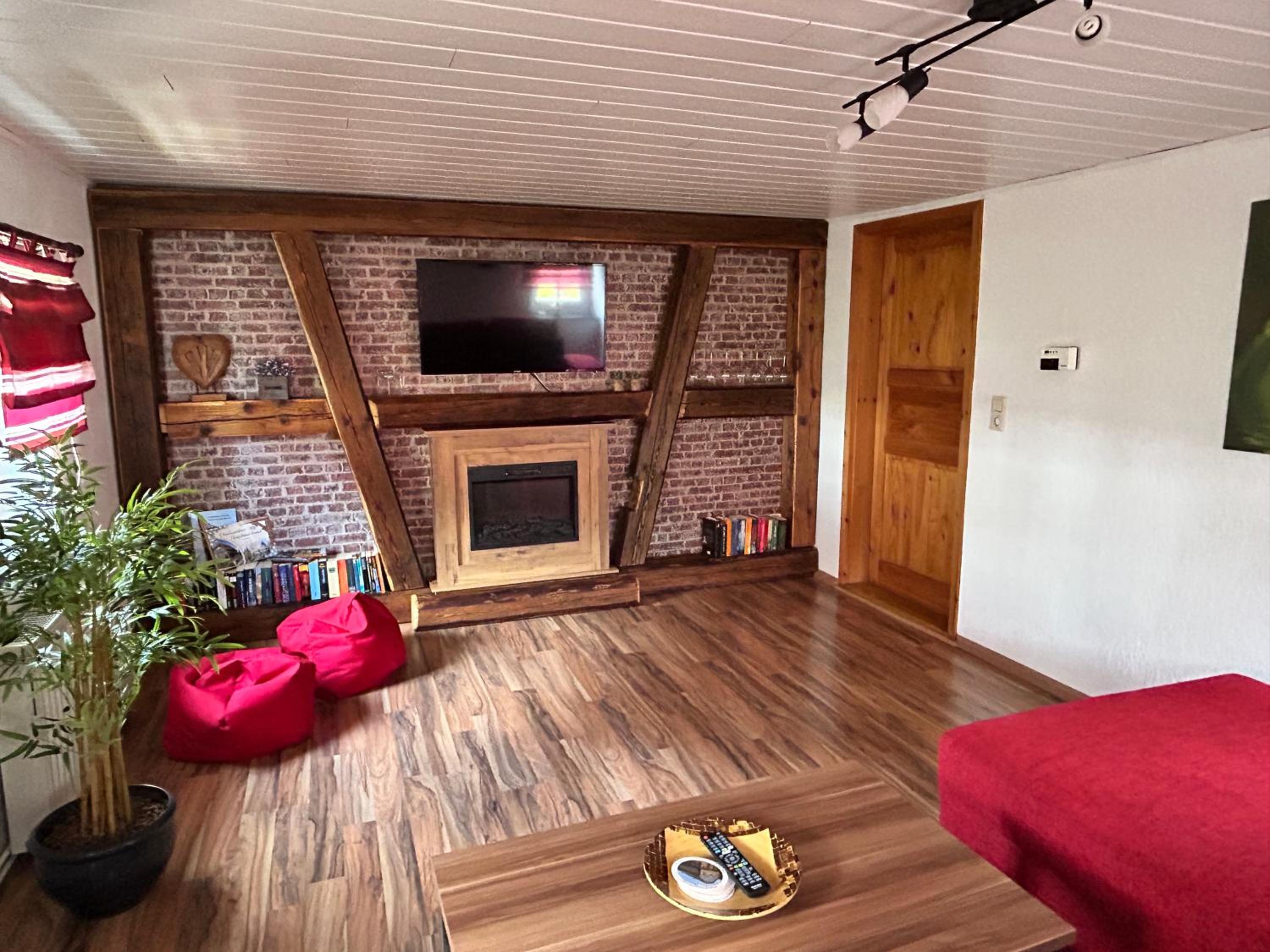 Romantische Ferienwohnung Marie - Historisches Flair und Infrarot-Sauna
