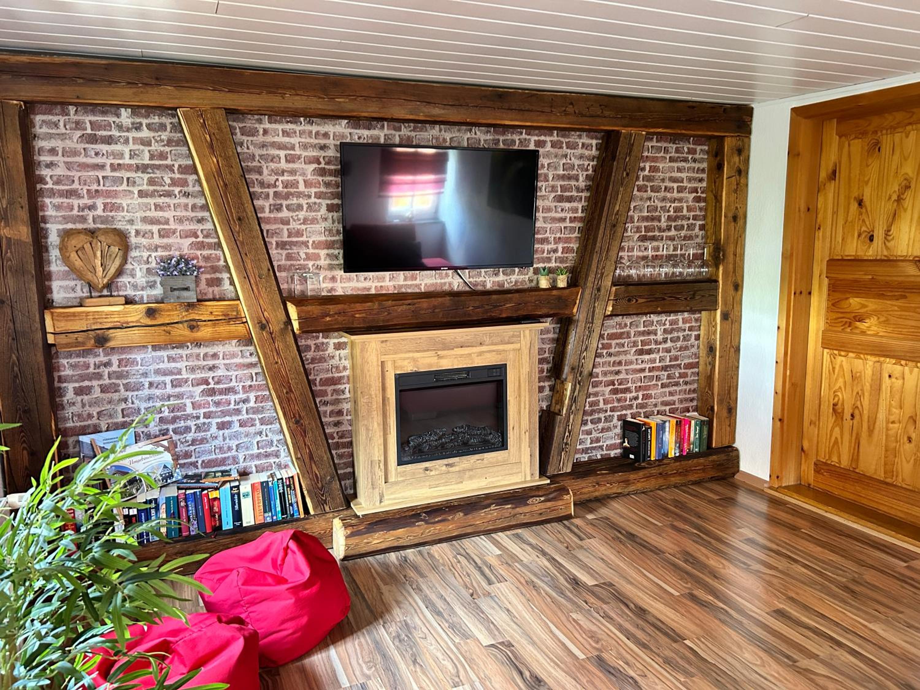 Romantische Ferienwohnung Marie - Historisches Flair und Infrarot-Sauna