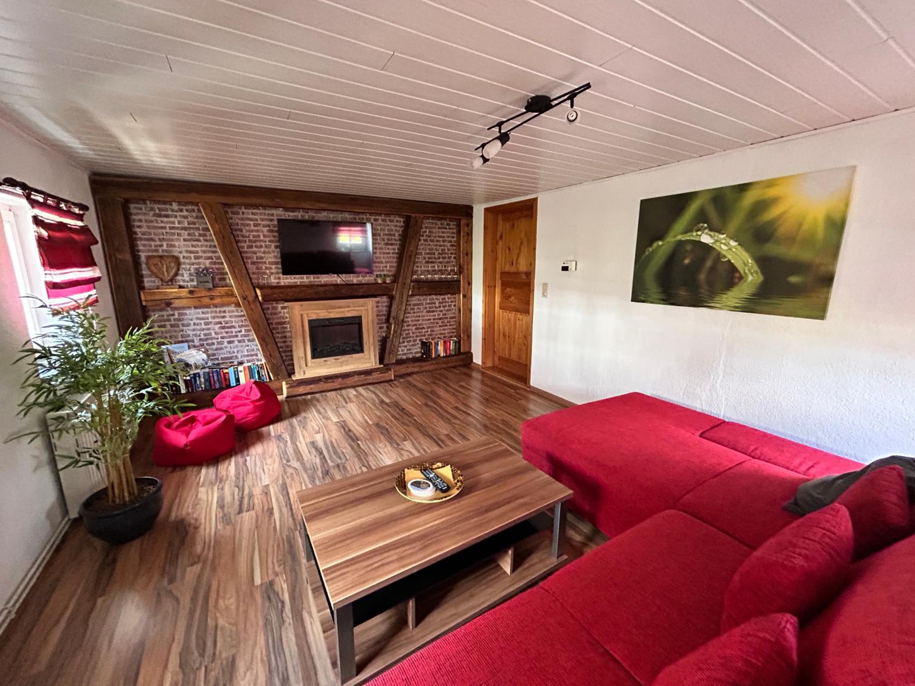 Romantische Ferienwohnung Marie - Historisches Flair und Infrarot-Sauna