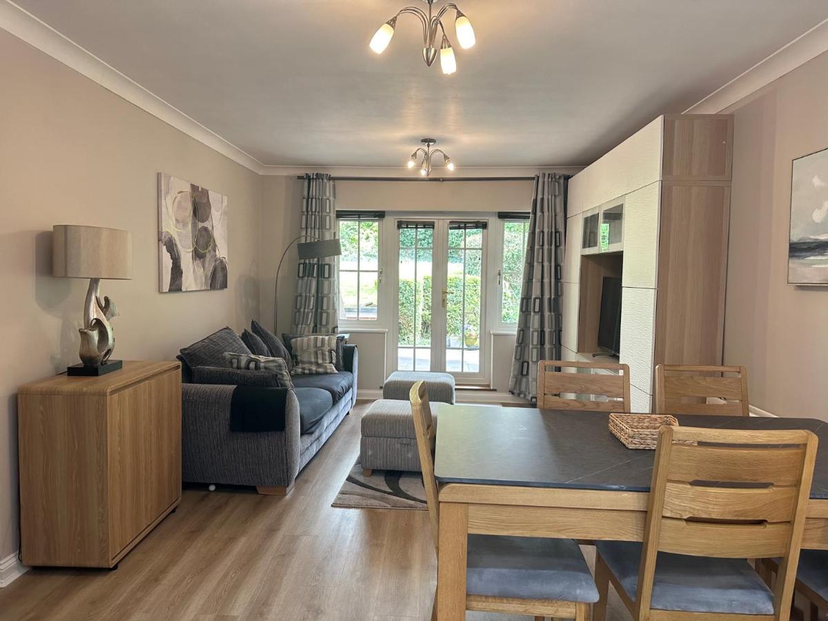 Basingstoke Vacations - The Garden Suite - Property Image 13