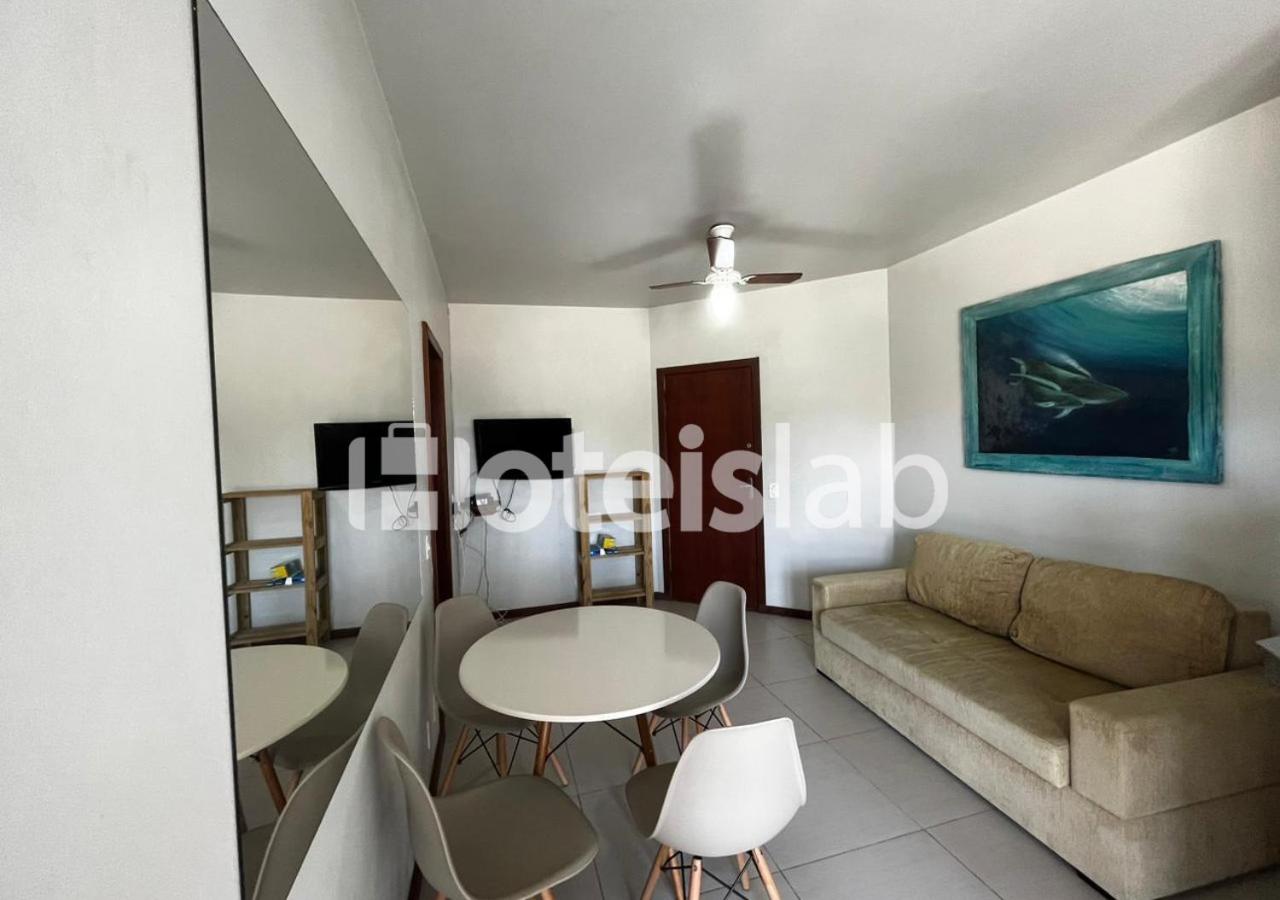Lindo apê de 1 quarto em condomínio frente para o mar (C186)