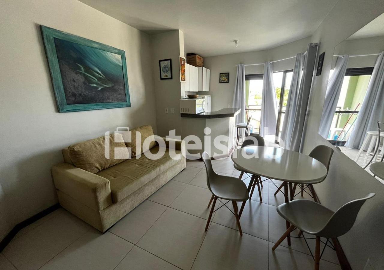 Lindo apê de 1 quarto em condomínio frente para o mar (C186)