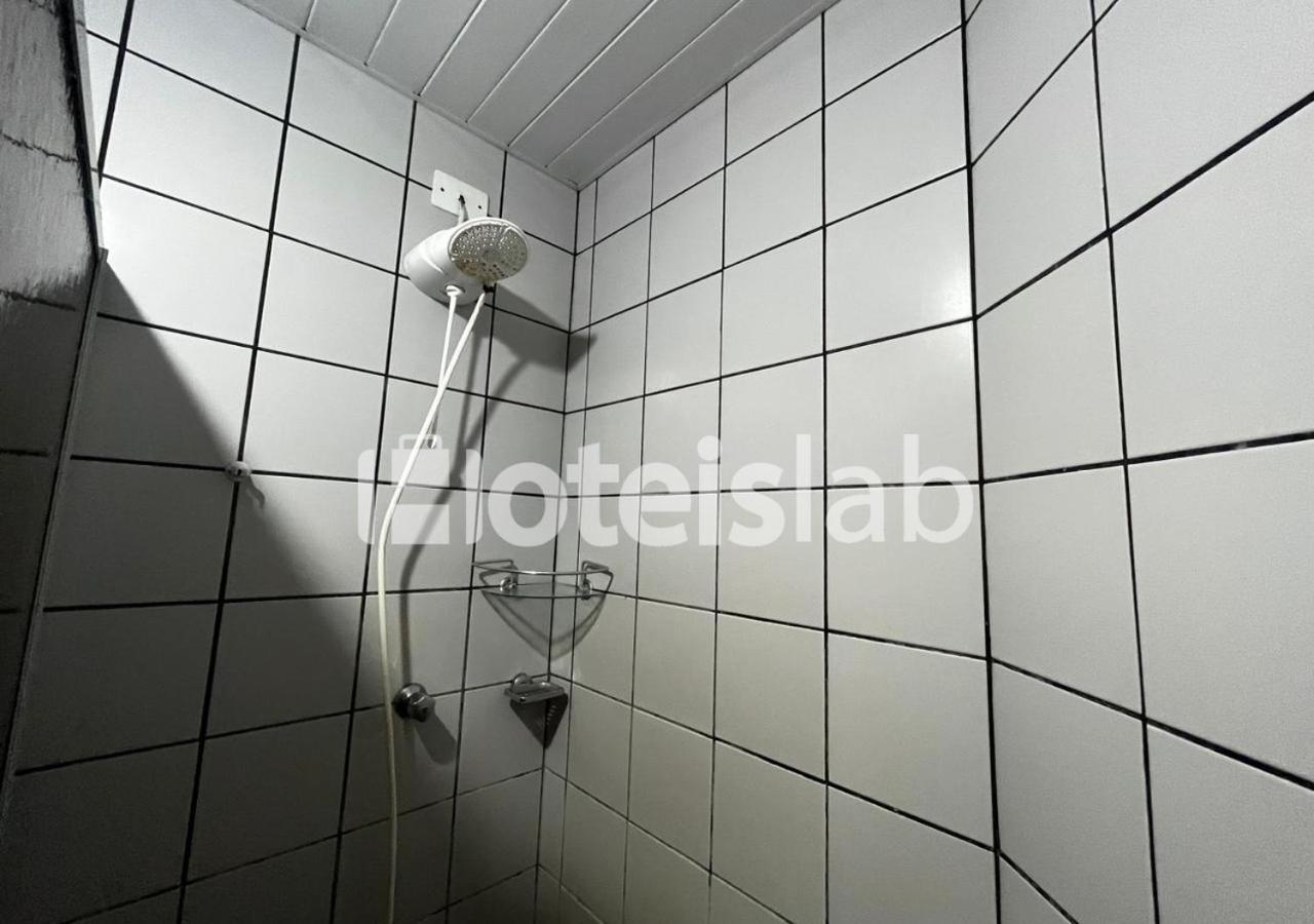 Lindo apê de 1 quarto em condomínio frente para o mar (C186)