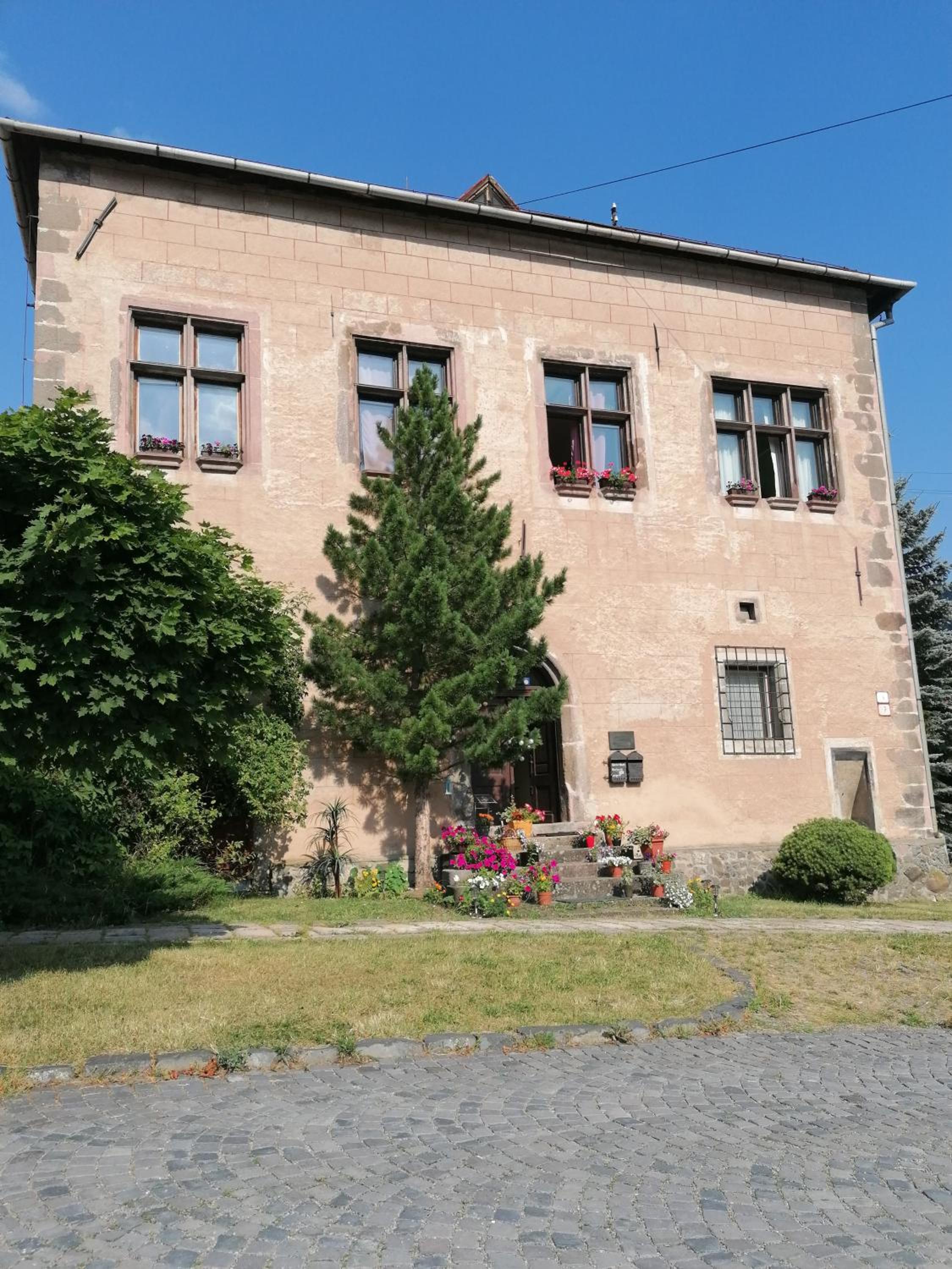 Gothic House Apartments view 2