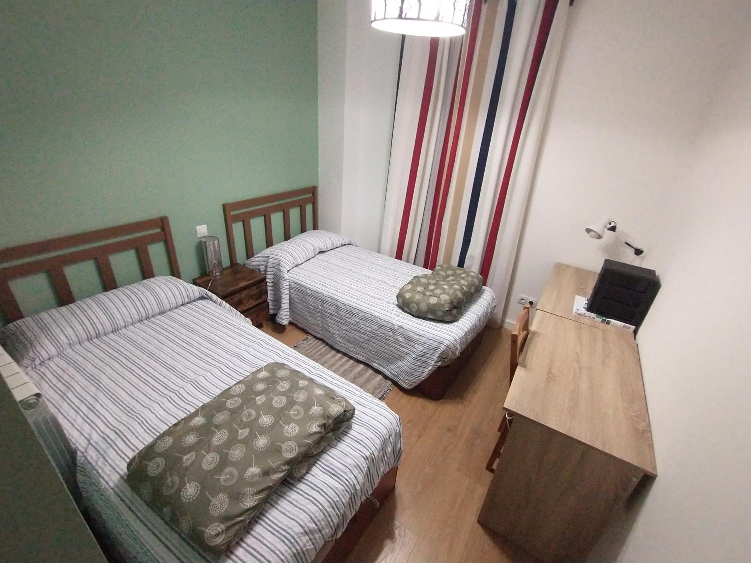 Amplio apartamento en Sabiñánigo - Las Margas Pirineo Aragones