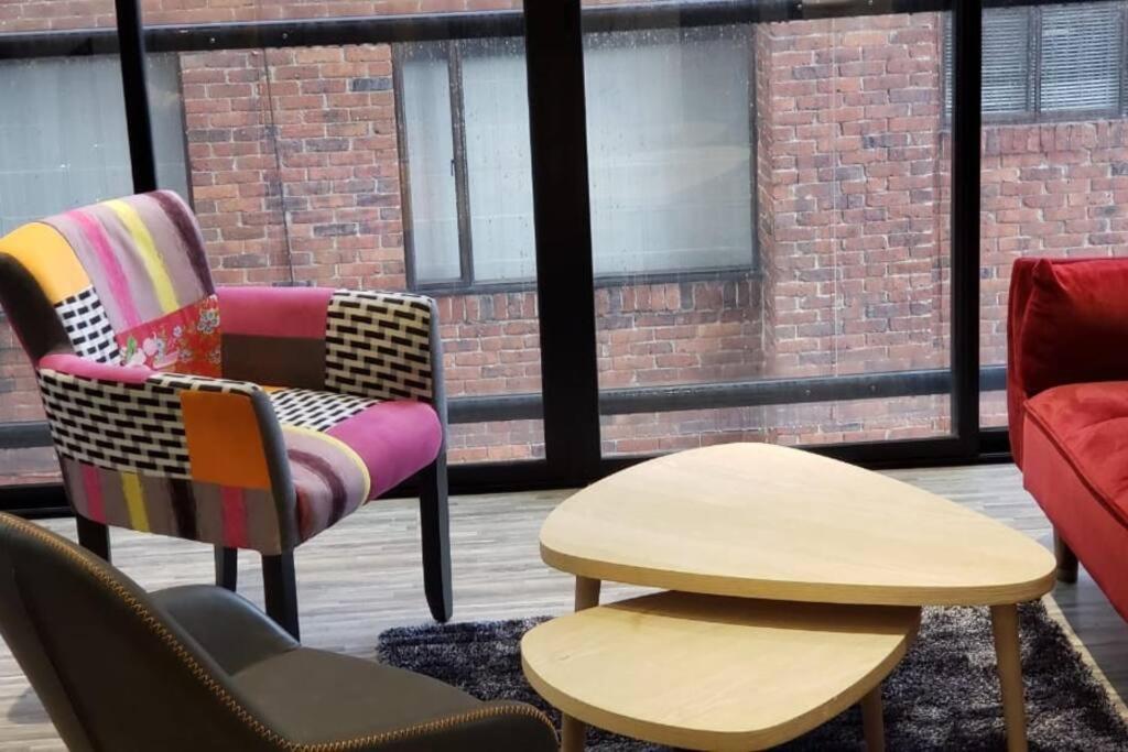 405 ESPECTACULAR APARTAMENTO EN EL BARRIO CHICO NORTE