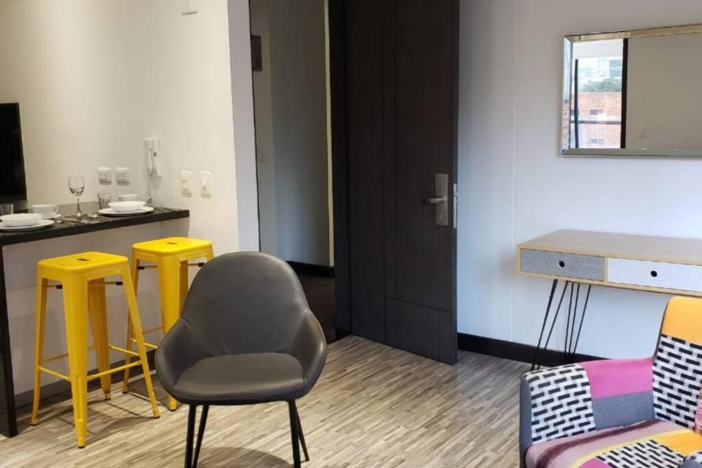 405 ESPECTACULAR APARTAMENTO EN EL BARRIO CHICO NORTE