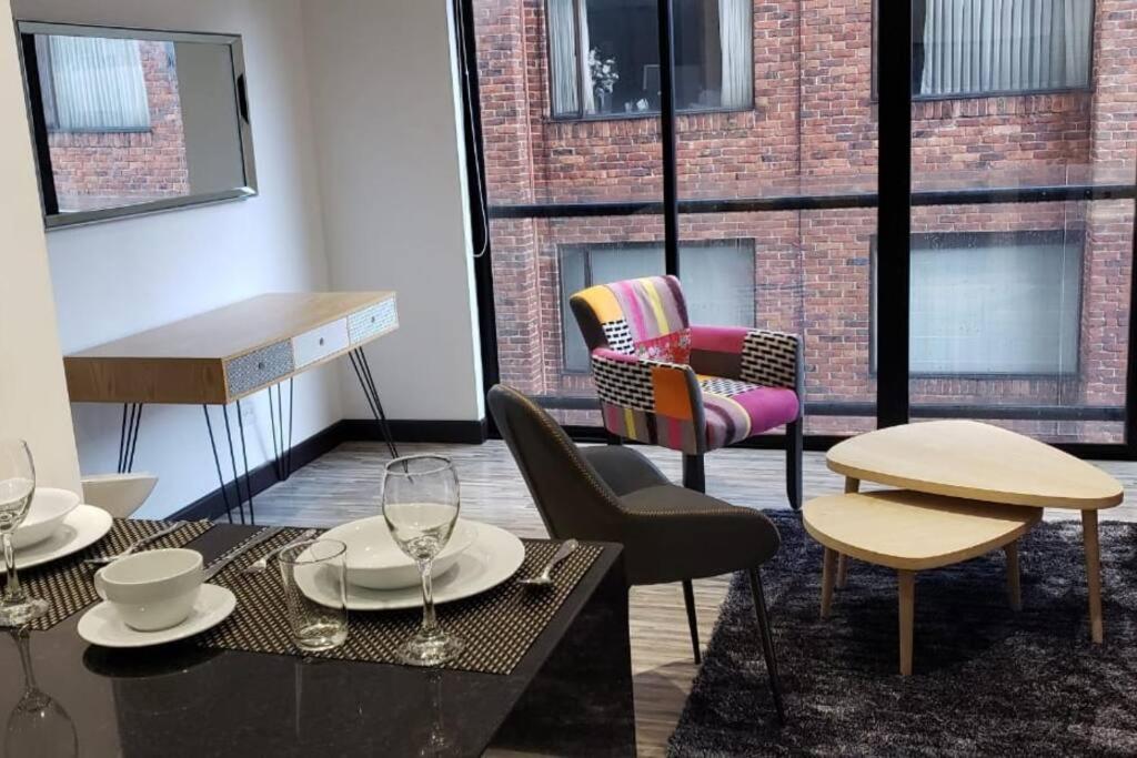 405 ESPECTACULAR APARTAMENTO EN EL BARRIO CHICO NORTE