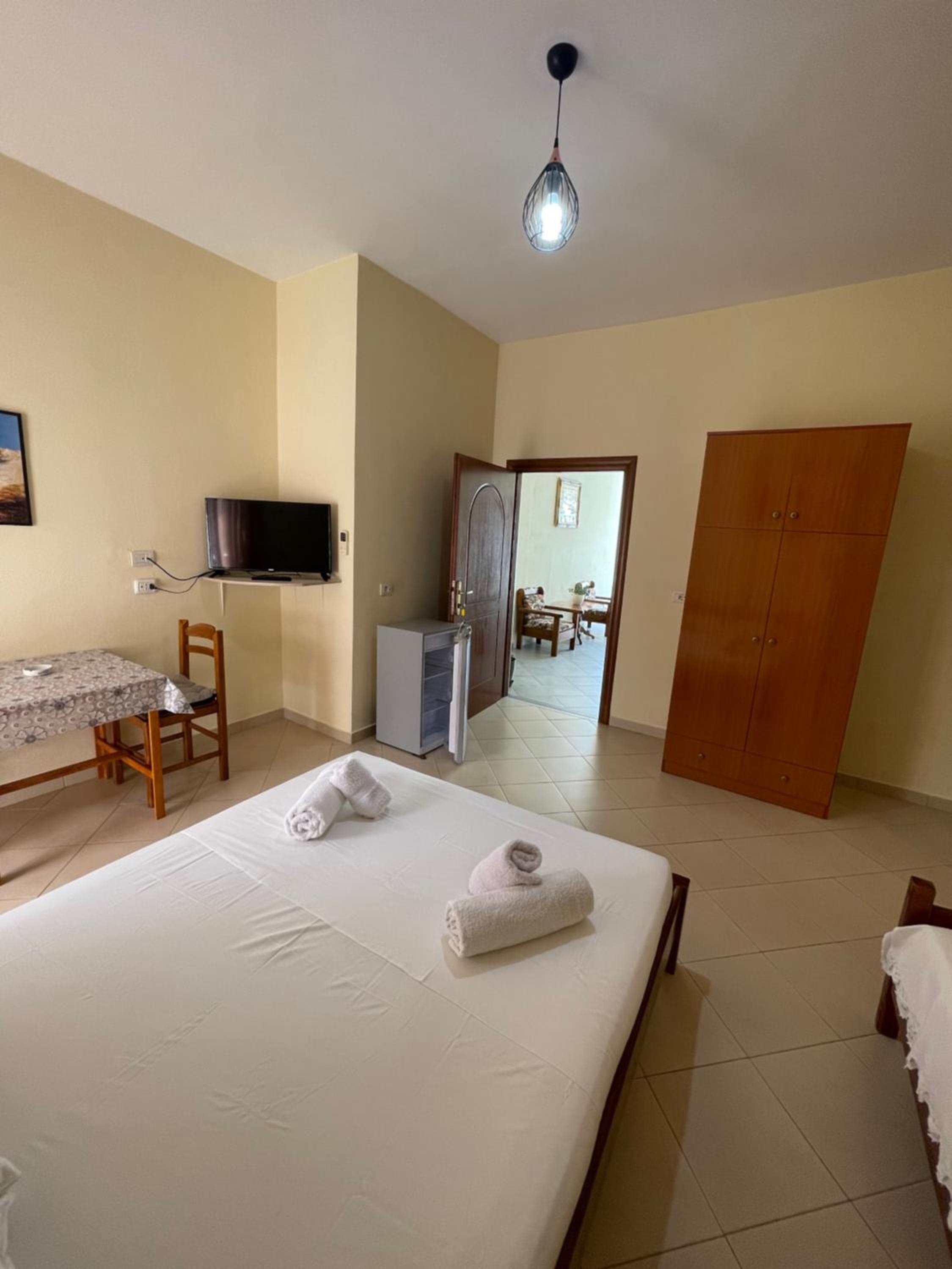 Kevi Guesthouse