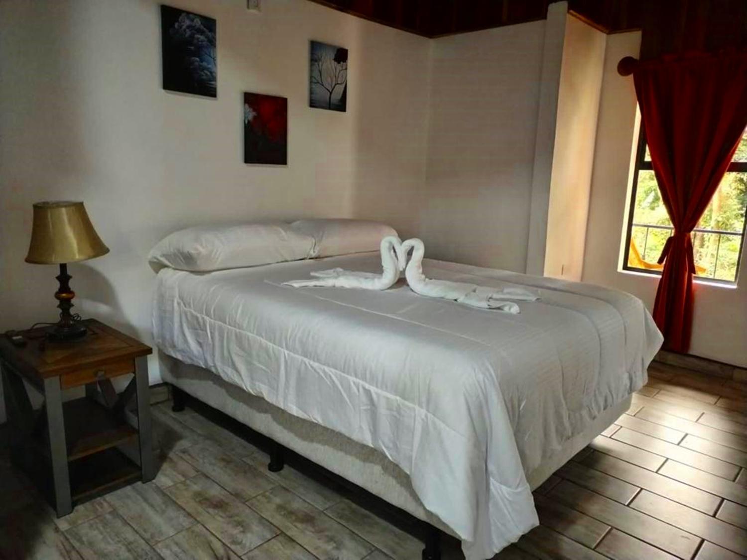 Roca Verde - Monteverde Cloud Forest Lodging