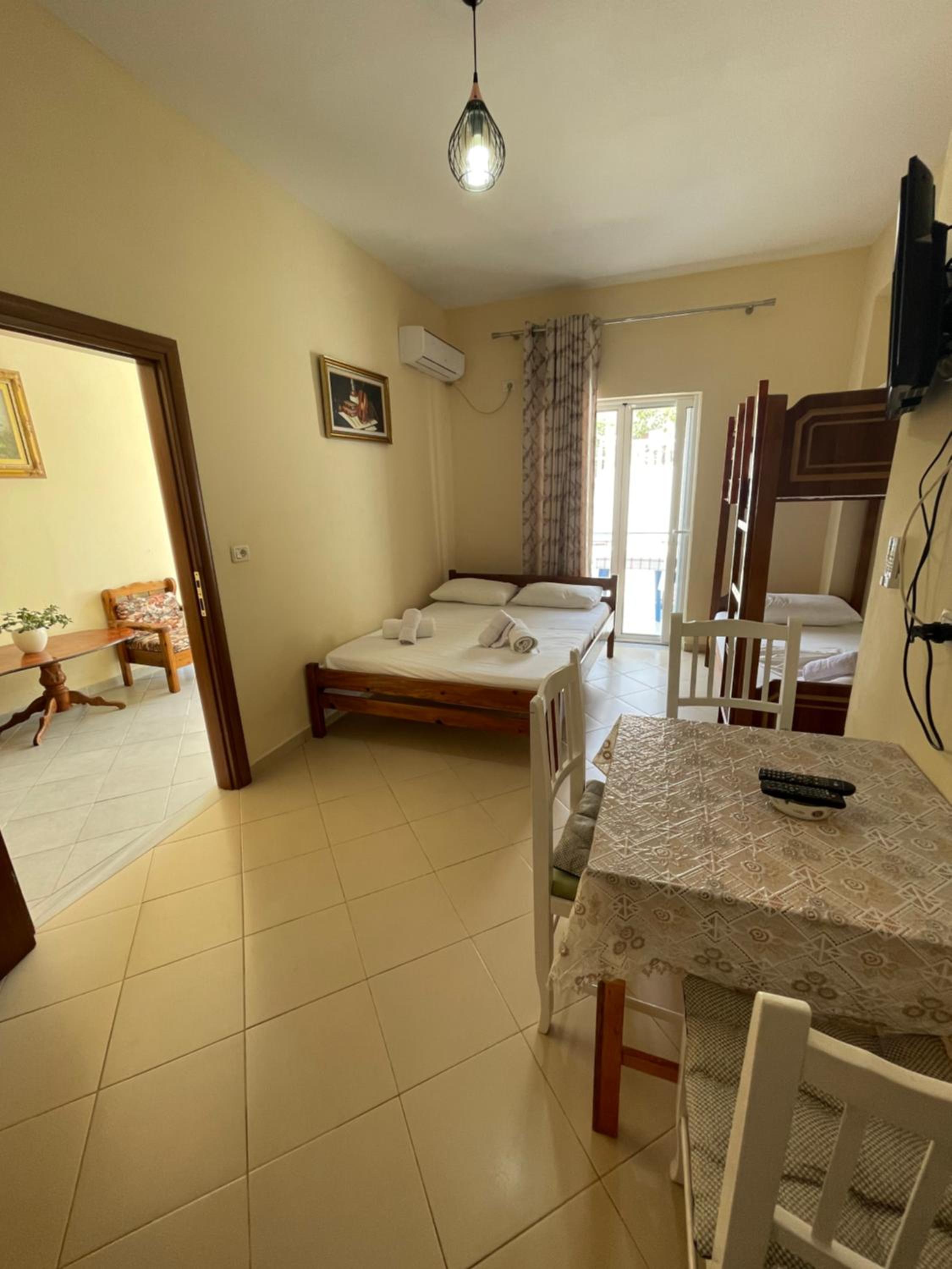 Kevi Guesthouse