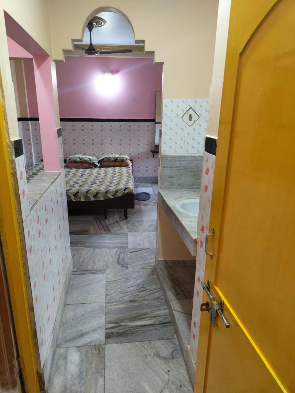 Photo 18