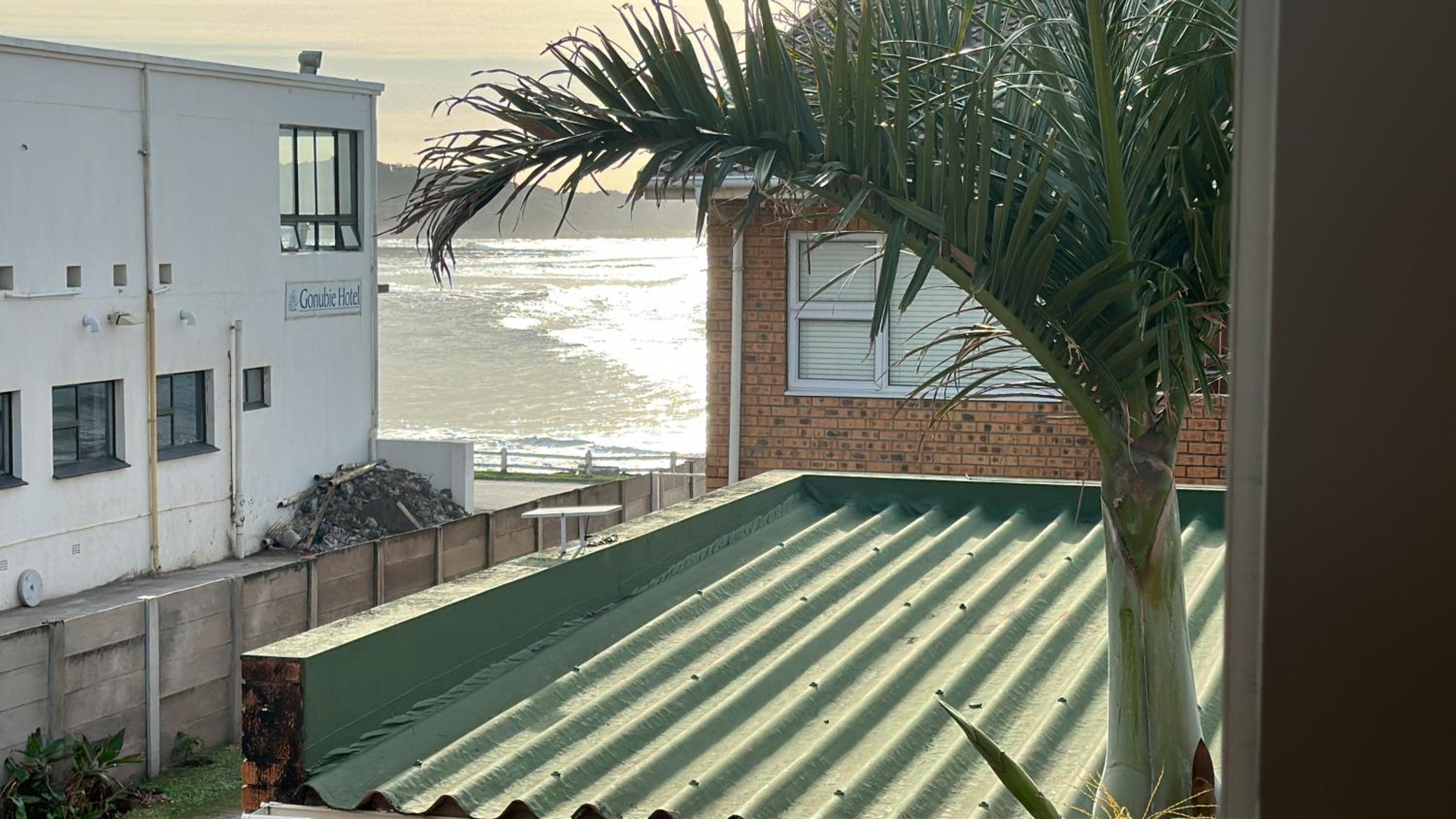 Hotel 9 Bayview Gonubie Seafront - Image 1