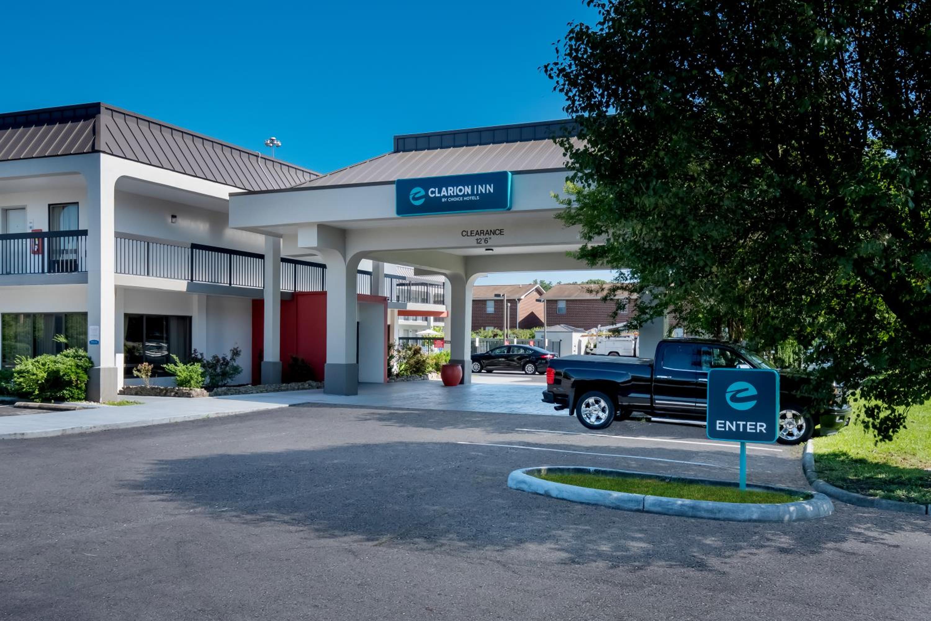 Clarion Inn Cleveland near University