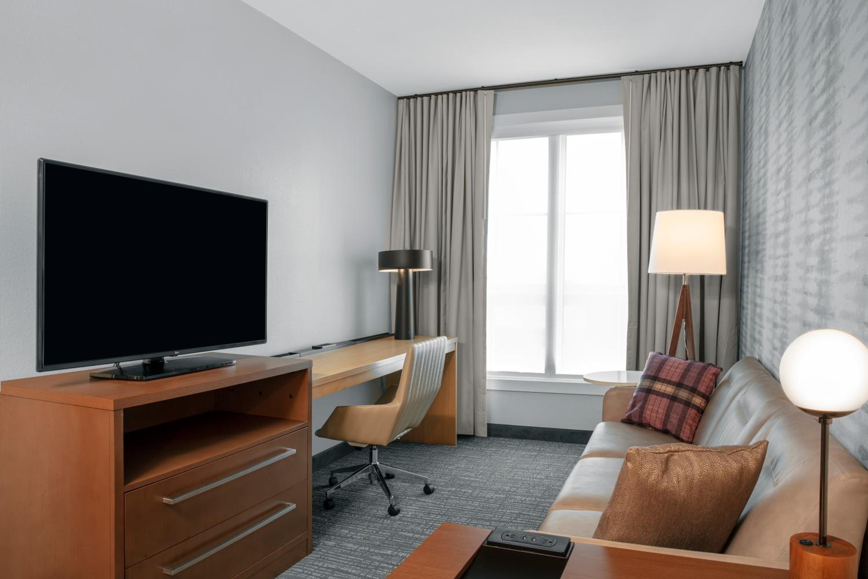 Norwalk CA Vacations - Residence Inn by Marriott Norwalk - Property Image 34
