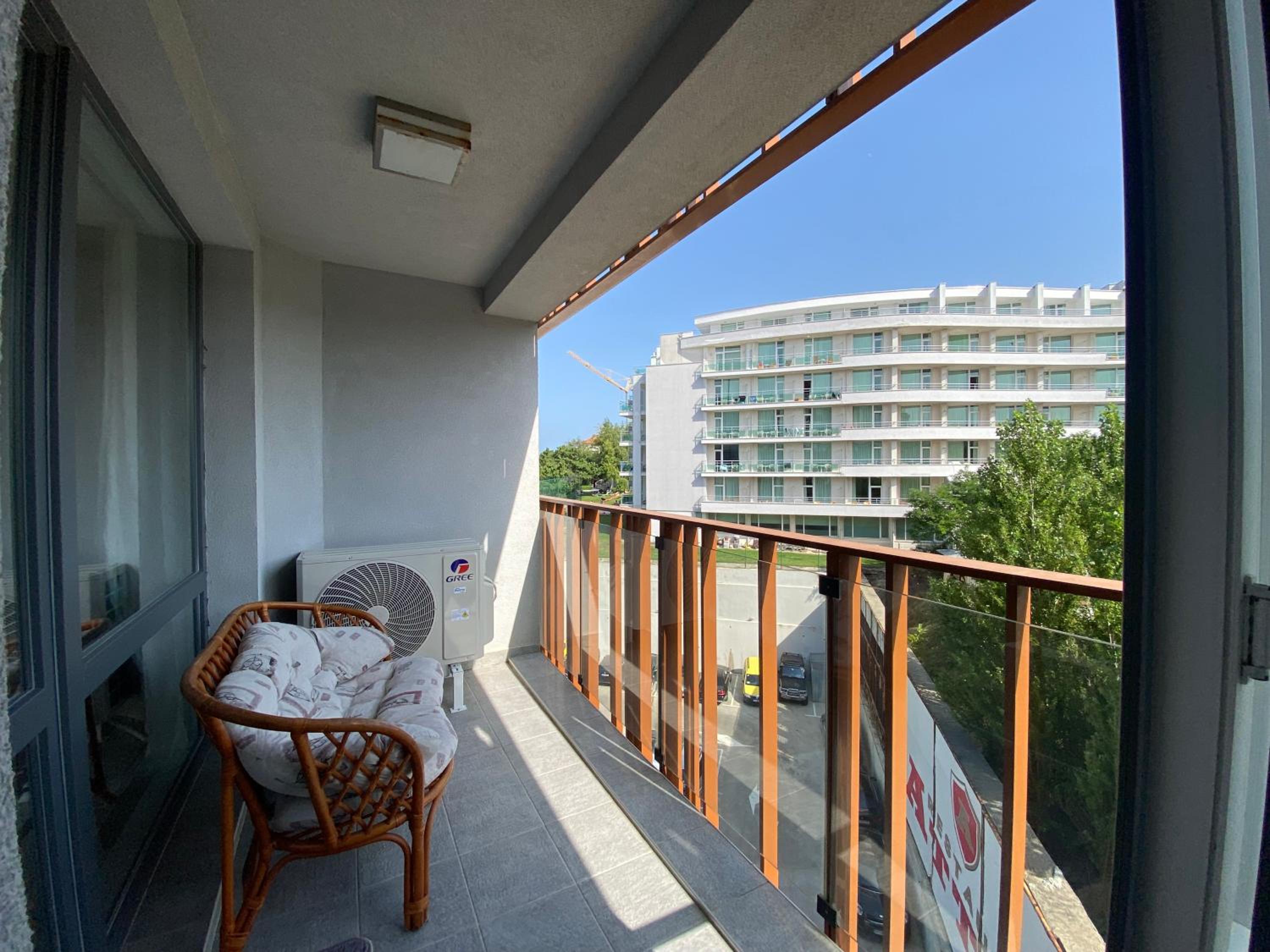 PARADISO 'В' 402 Private Apartment Nessebar