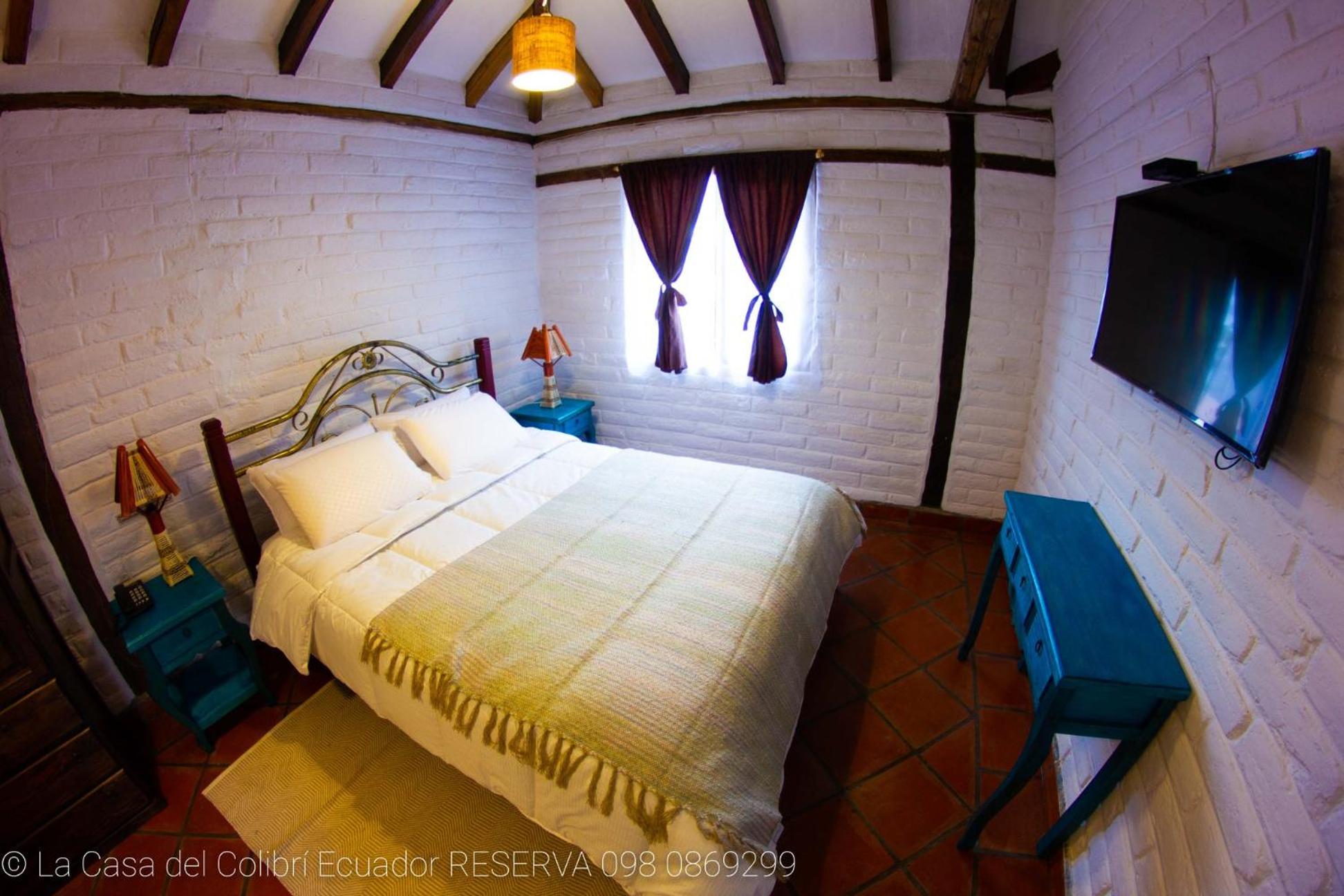La Casa del colibri ecuador view 3