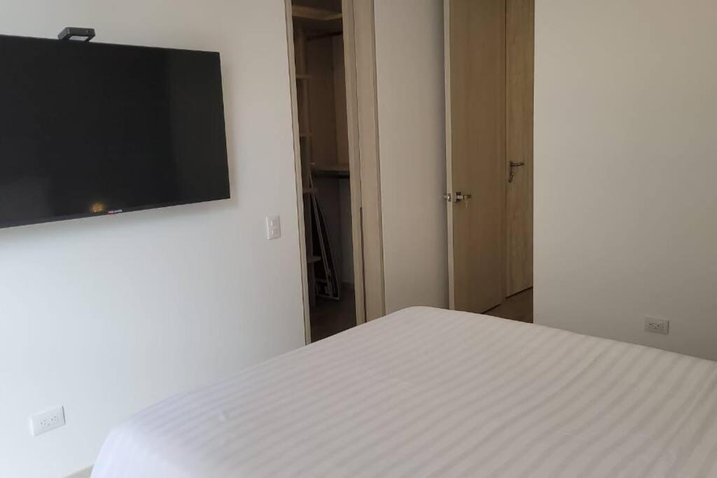 ACOGEDOR APARTAMENTO EN LA 93