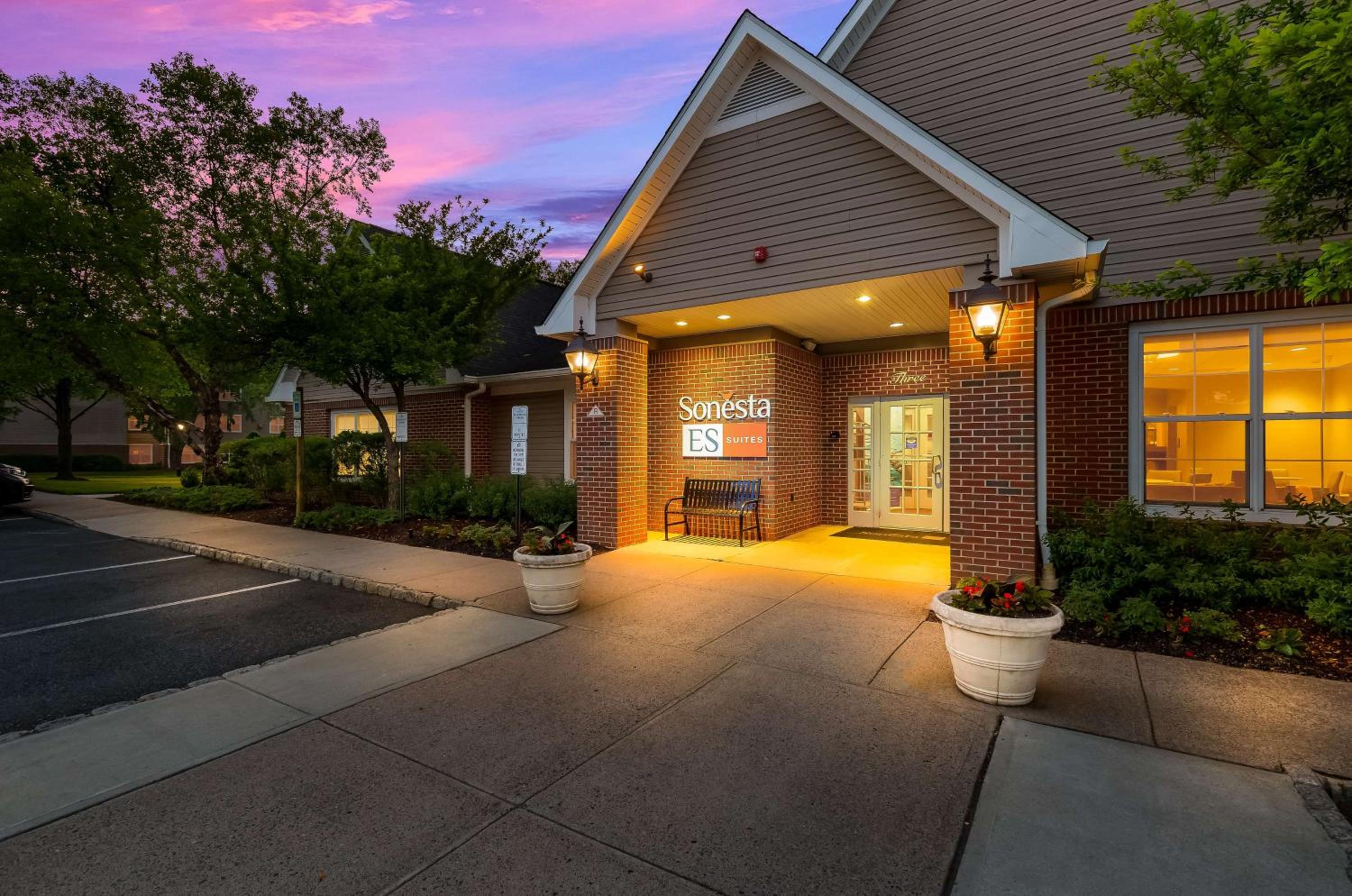 Hotel Sonesta ES Suites Parsippany Morris Plains - Image 1