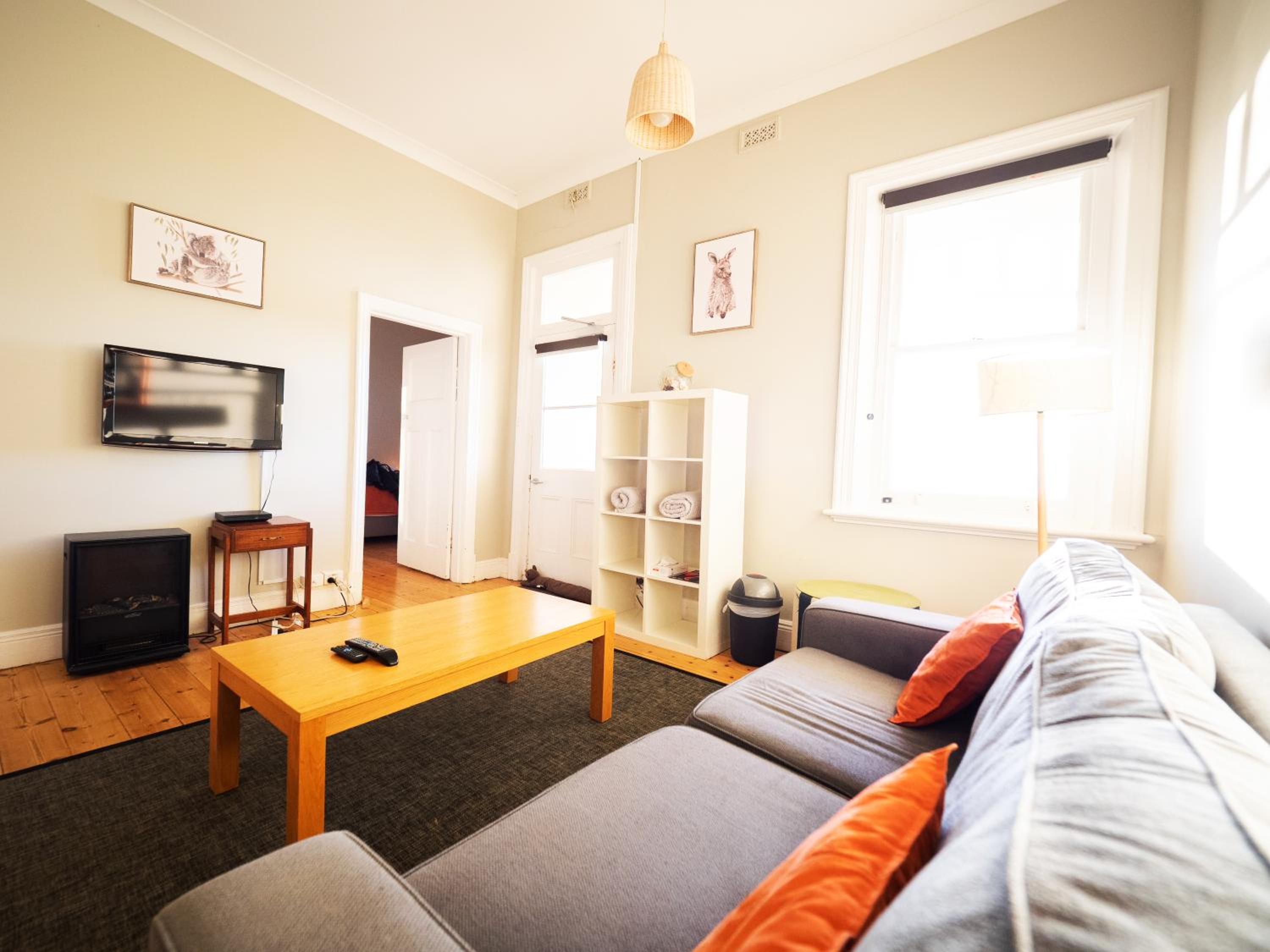 YHA Port Elliot Beach House